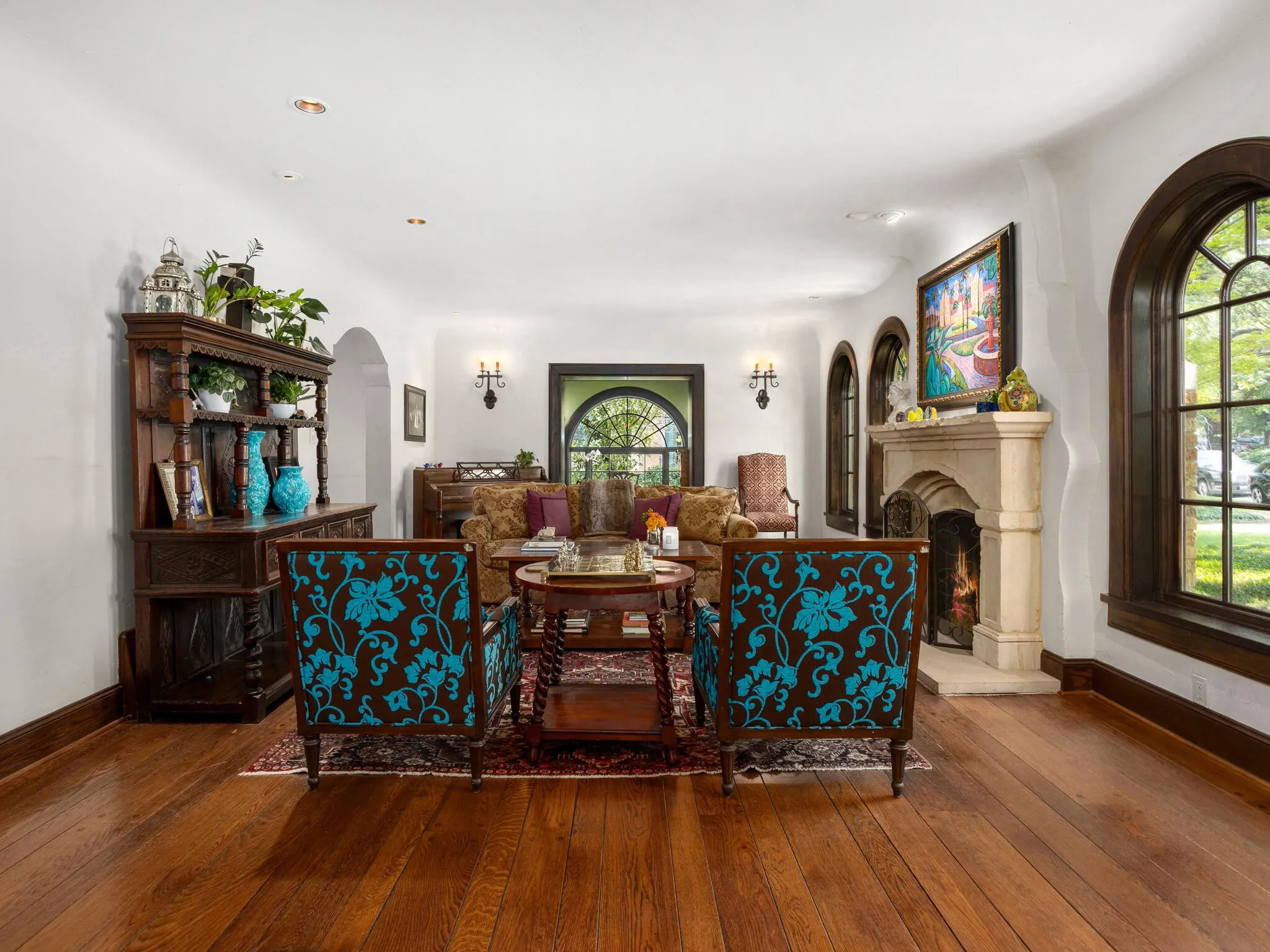 Single Family Residence For Sale in Tarrant County , 2401 Stadium Drive, Fort Worth, Texas 76109, 3 Bedroom, 4 Bathroom, 2 Garage spaces, 5,480 Sqft, built in 1930, mls#21387208, Real Estate Agent in Fort Worth, Homes For Sale in Tarrant county, Homes For Sale in Fort Worth, Realtor in Fort Worth Texas, Real Estate Brokerage Independent Realty Texas, Luminita Cordes Realtor