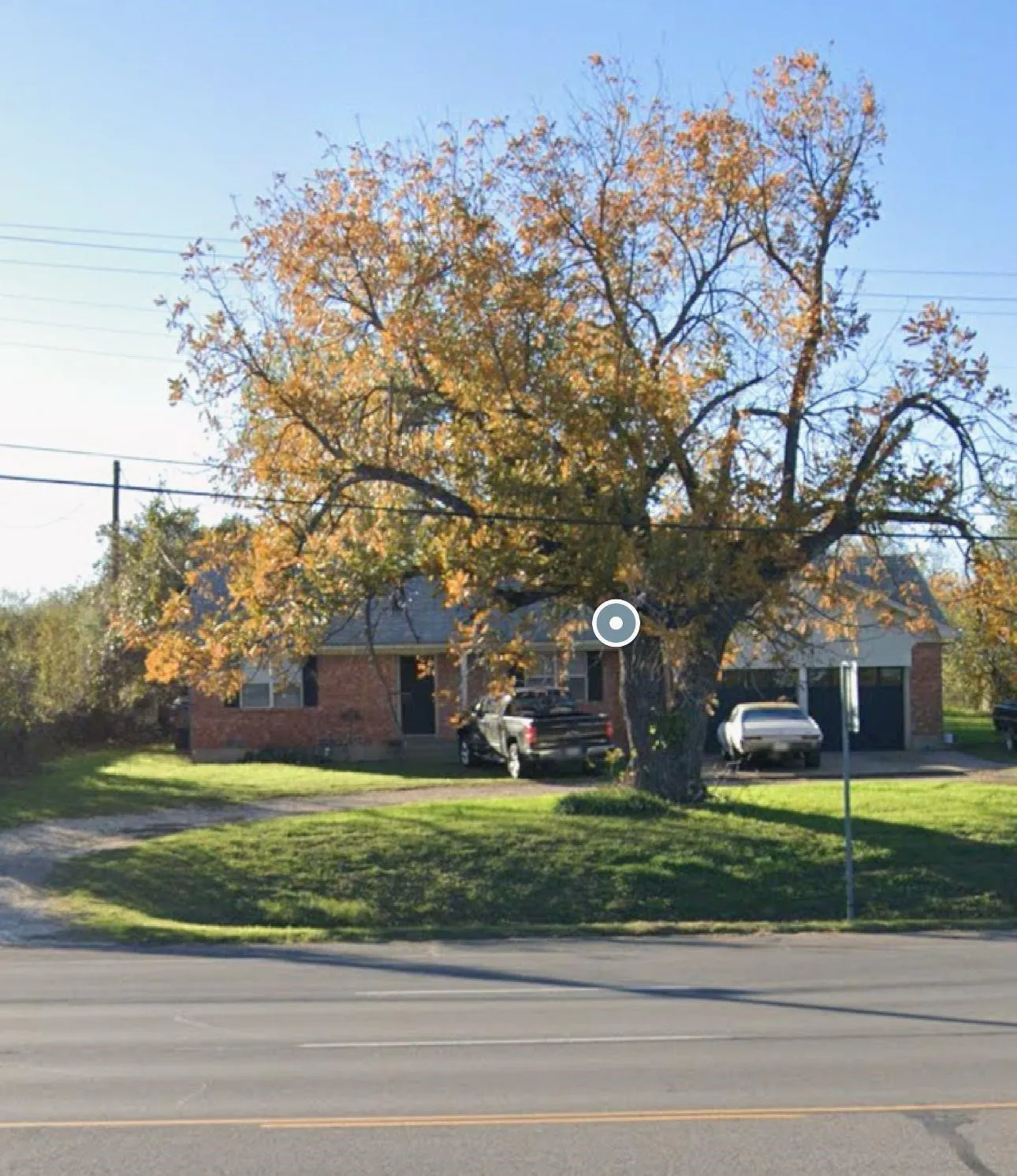 Single Family Residence For Rent in Johnson County , 117 N Broadway Street, Joshua, Texas 76058, 3 Bedroom, 2 Bathroom, 1 Garage spaces, 1,904 Sqft, built in 1970, mls#21387241, Real Estate Agent in Joshua, Homes For Rent in Johnson county, Homes For Rent in Joshua, Realtor in Joshua Texas, Real Estate Brokerage Independent Realty Texas, Luminita Cordes Realtor