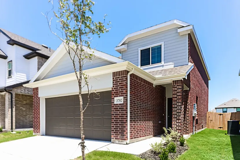 Single Family Residence For Rent in Ellis County , 3702 Ruth Drive, Ennis, Texas 75119, 4 Bedroom, 3 Bathroom, 2 Garage spaces, 1,644 Sqft, built in 2024, mls#21387245, Real Estate Agent in Ennis, Homes For Rent in Ellis county, Homes For Rent in Ennis, Realtor in Ennis Texas, Real Estate Brokerage Independent Realty Texas, Luminita Cordes Realtor