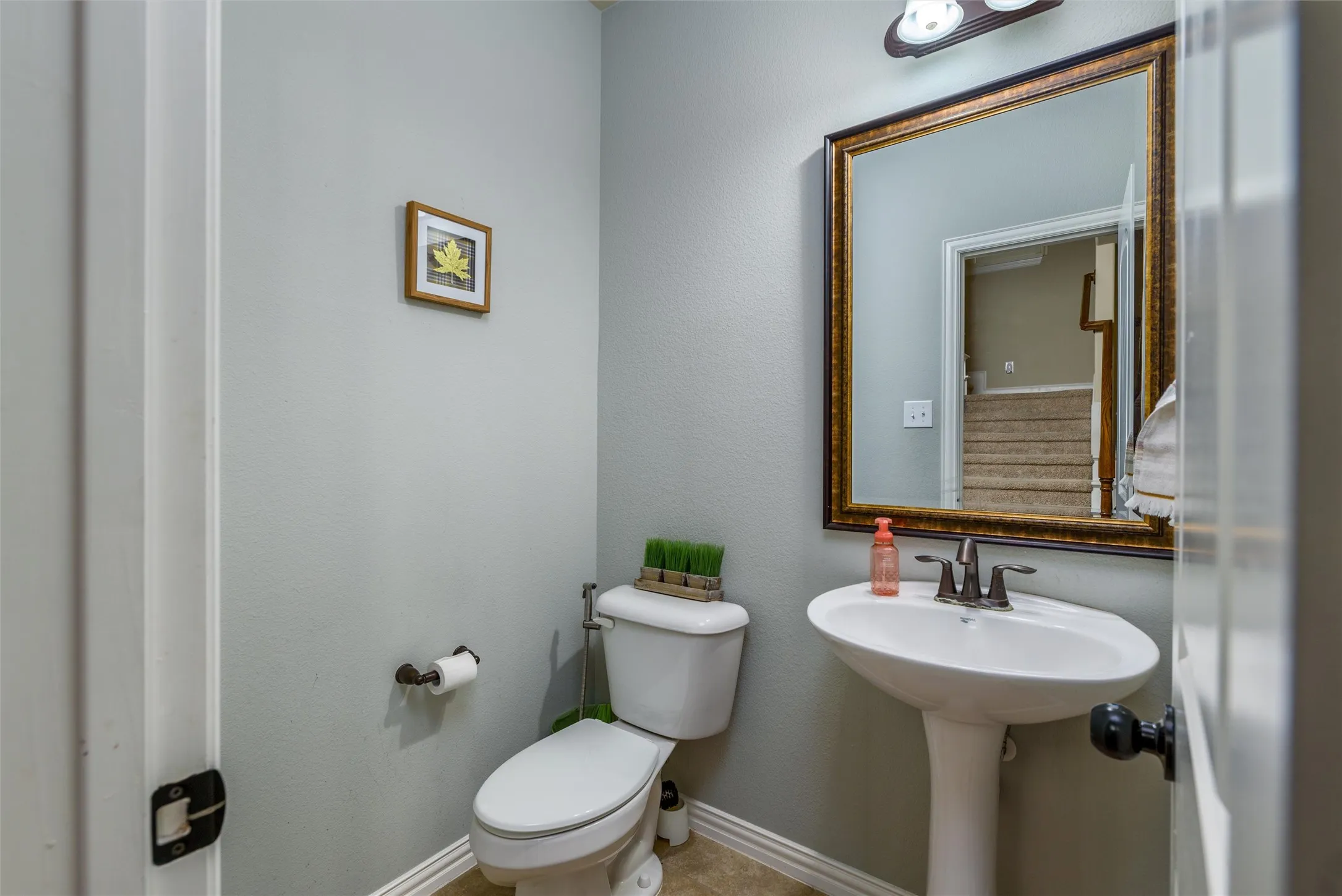 Single Family Residence For Rent in Denton County , 3513 Bans Crown Boulevard, Lewisville, Texas 75056, 4 Bedroom, 4 Bathroom, 2 Garage spaces, 3,124 Sqft, built in 2012, mls#21387247, Real Estate Agent in Lewisville, Homes For Rent in Denton county, Homes For Rent in Lewisville, Realtor in Lewisville Texas, Real Estate Brokerage Independent Realty Texas, Luminita Cordes Realtor