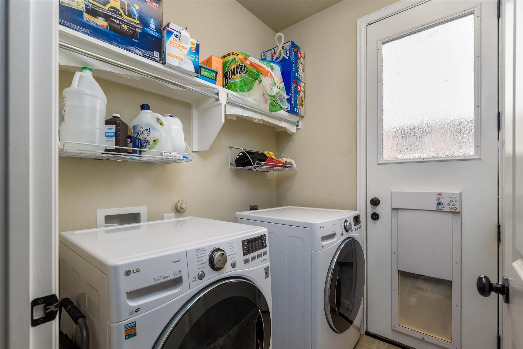 Single Family Residence For Rent in Denton County , 3513 Bans Crown Boulevard, Lewisville, Texas 75056, 4 Bedroom, 4 Bathroom, 2 Garage spaces, 3,124 Sqft, built in 2012, mls#21387247, Real Estate Agent in Lewisville, Homes For Rent in Denton county, Homes For Rent in Lewisville, Realtor in Lewisville Texas, Real Estate Brokerage Independent Realty Texas, Luminita Cordes Realtor