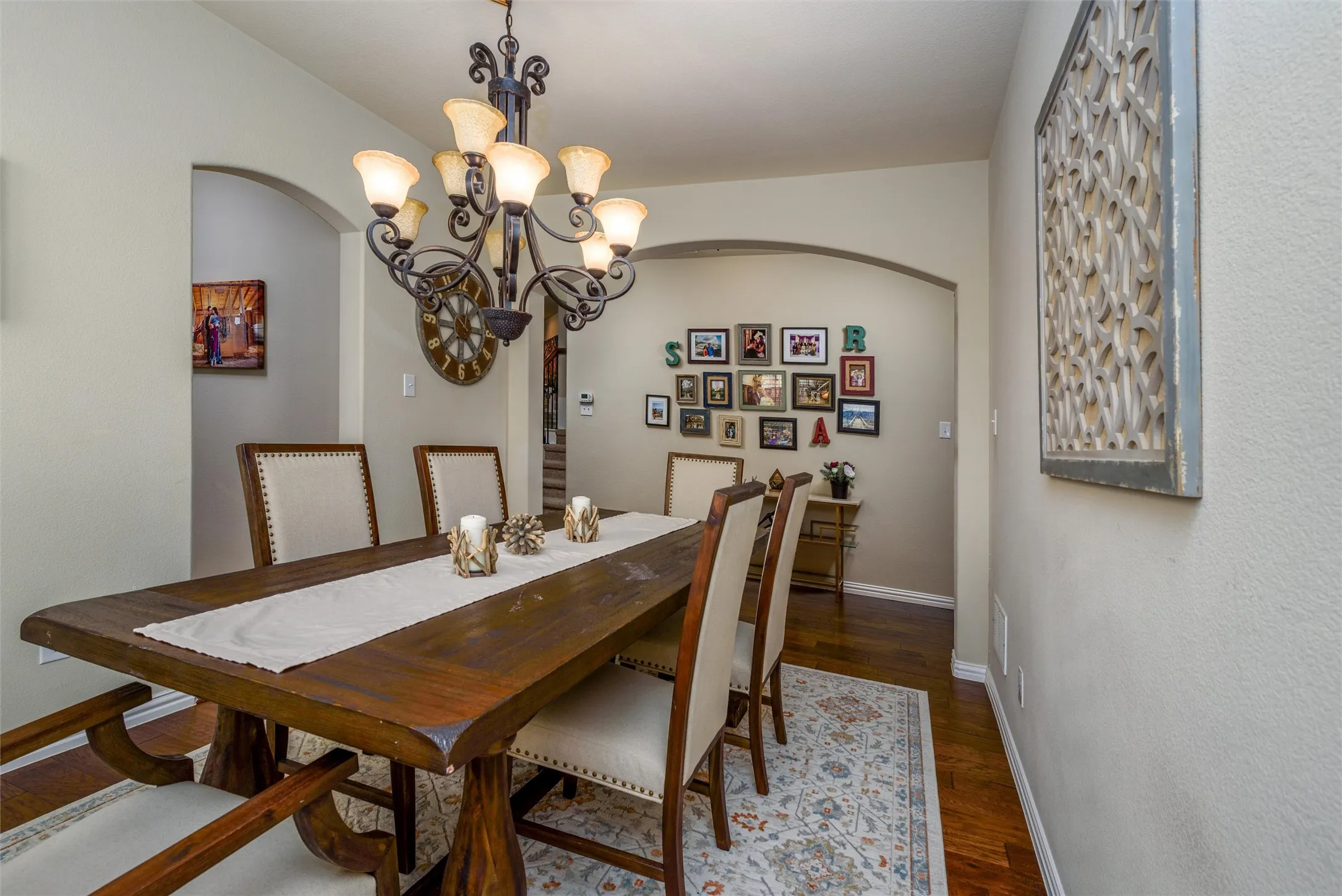 Single Family Residence For Rent in Denton County , 3513 Bans Crown Boulevard, Lewisville, Texas 75056, 4 Bedroom, 4 Bathroom, 2 Garage spaces, 3,124 Sqft, built in 2012, mls#21387247, Real Estate Agent in Lewisville, Homes For Rent in Denton county, Homes For Rent in Lewisville, Realtor in Lewisville Texas, Real Estate Brokerage Independent Realty Texas, Luminita Cordes Realtor