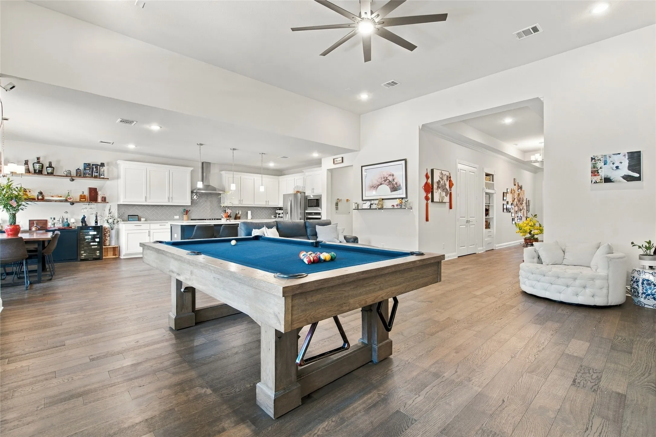 Single Family Residence For Sale in Denton County , 2901 Woodhill Way, Northlake, Texas 76247, 3 Bedroom, 3 Bathroom, 3 Garage spaces, 2,649 Sqft, built in 2020, mls#21387170, Real Estate Agent in Northlake, Homes For Sale in Denton county, Homes For Sale in Northlake, Realtor in Northlake Texas, Real Estate Brokerage Independent Realty Texas, Luminita Cordes Realtor