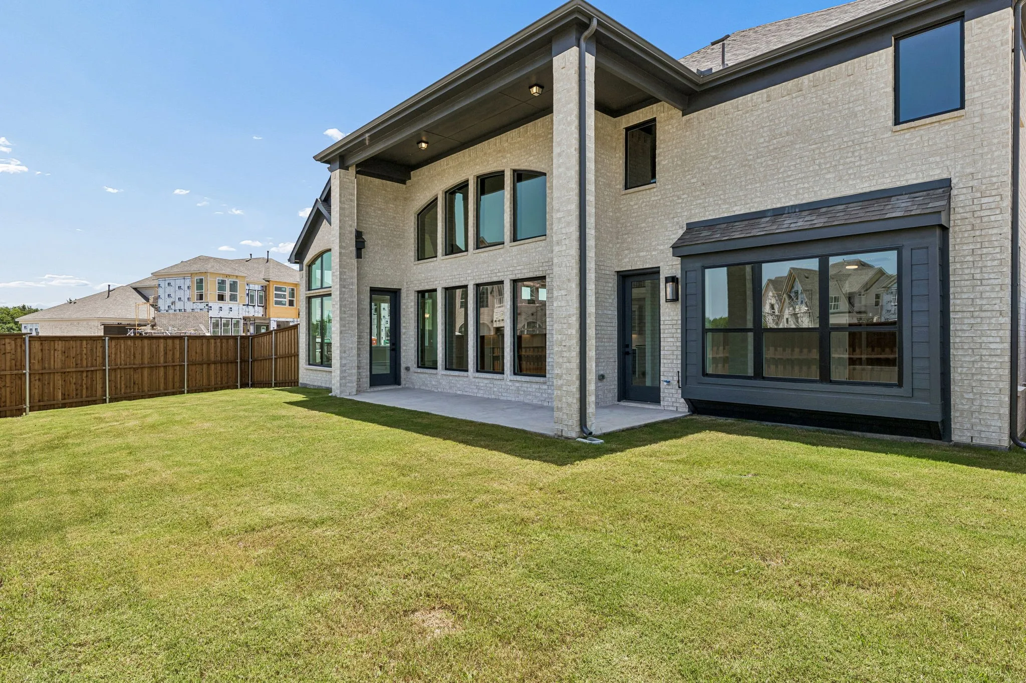 Single Family Residence For Sale in Collin County , 721 Samantha Street, Anna, Texas 75409, 5 Bedroom, 5 Bathroom, 3 Garage spaces, 4,377 Sqft, built in 2026, mls#21387259, Real Estate Agent in Anna, Homes For Sale in Collin county, Homes For Sale in Anna, Realtor in Anna Texas, Real Estate Brokerage Independent Realty Texas, Luminita Cordes Realtor