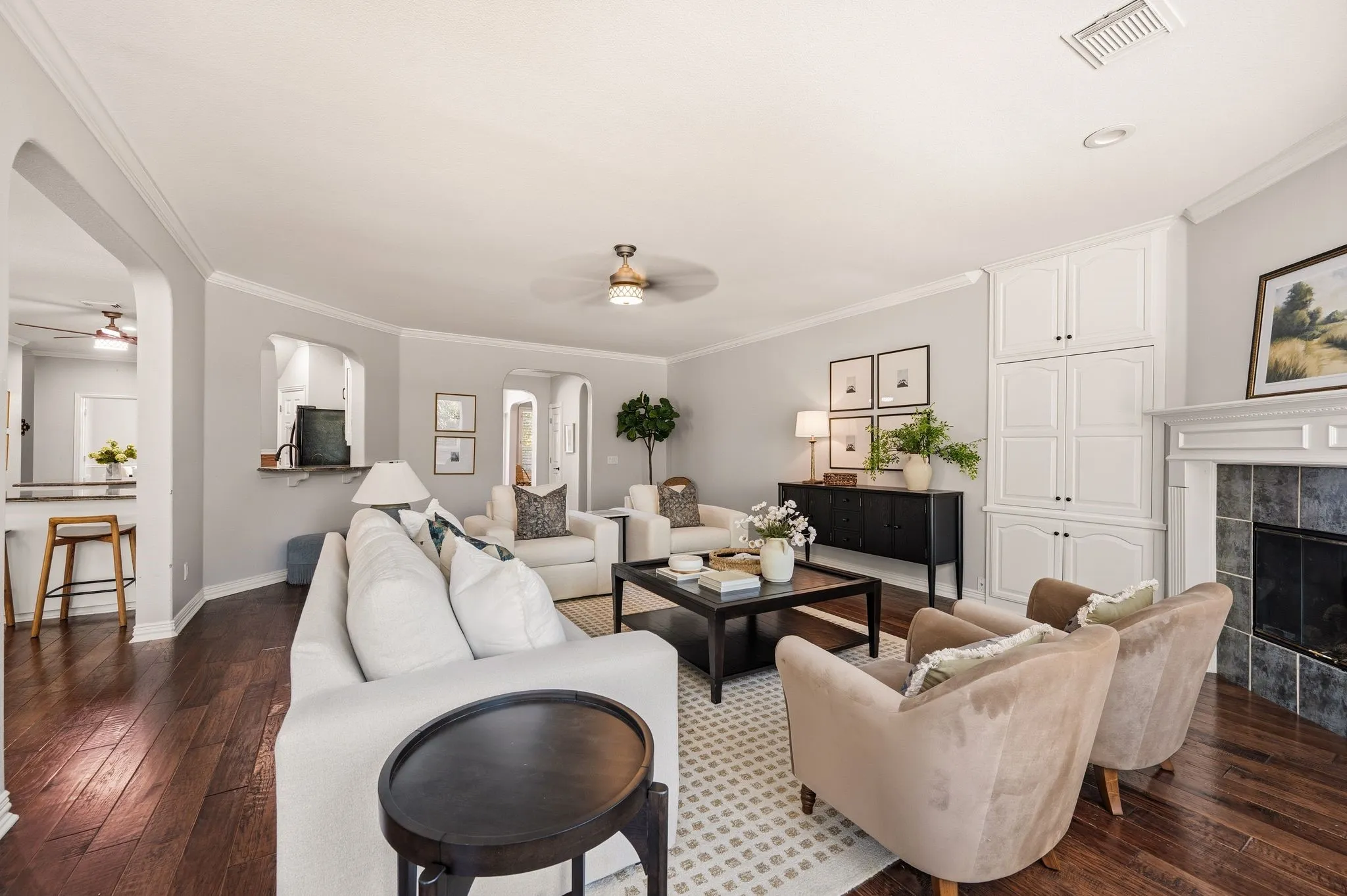 Single Family Residence For Sale in Tarrant County , 1720 Water Lily Drive, Southlake, Texas 76092, 5 Bedroom, 4 Bathroom, 2 Garage spaces, 4,802 Sqft, built in 1997, mls#21386567, Real Estate Agent in Southlake, Homes For Sale in Tarrant county, Homes For Sale in Southlake, Realtor in Southlake Texas, Real Estate Brokerage Independent Realty Texas, Luminita Cordes Realtor