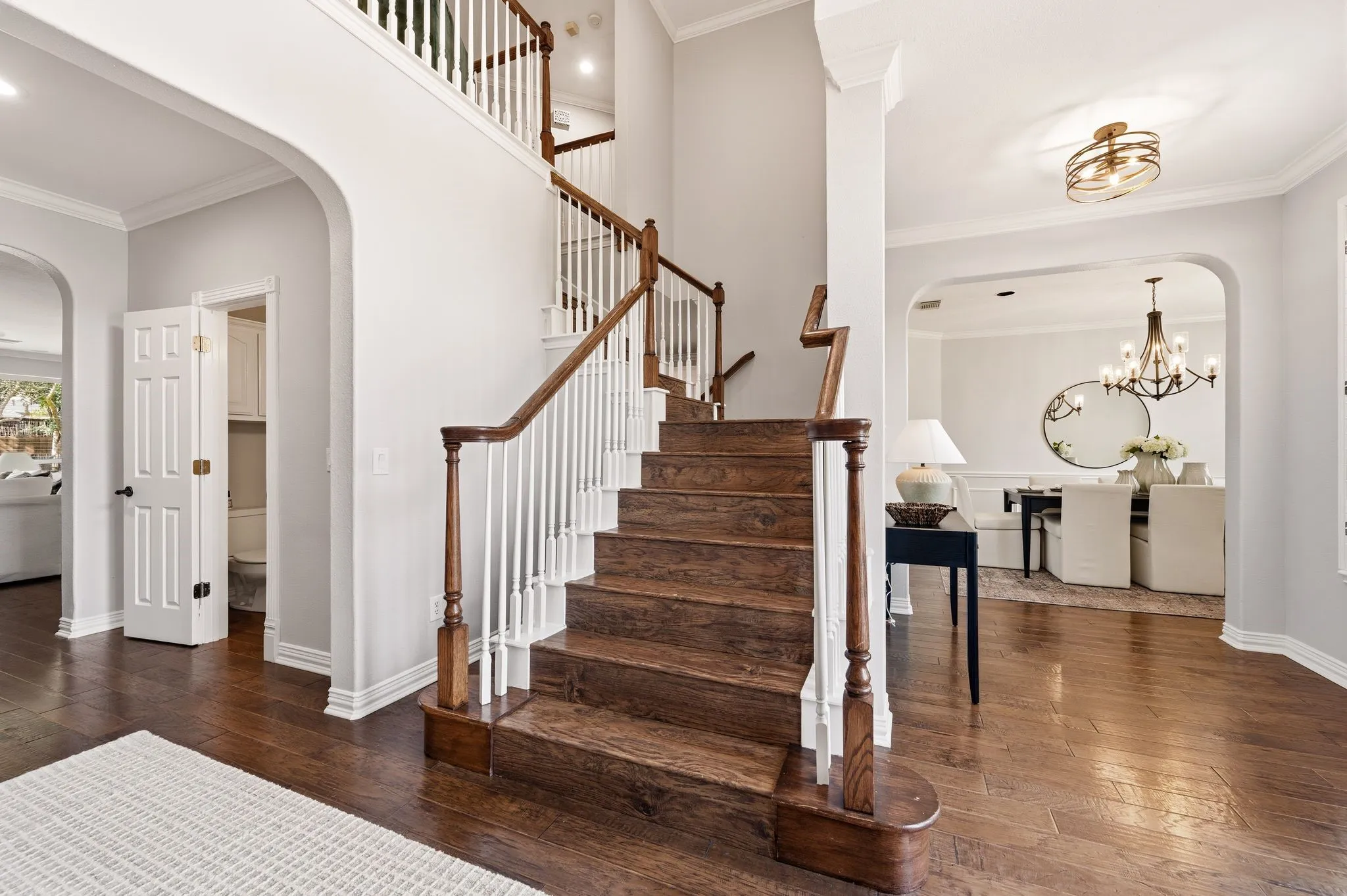 Single Family Residence For Sale in Tarrant County , 1720 Water Lily Drive, Southlake, Texas 76092, 5 Bedroom, 4 Bathroom, 2 Garage spaces, 4,802 Sqft, built in 1997, mls#21386567, Real Estate Agent in Southlake, Homes For Sale in Tarrant county, Homes For Sale in Southlake, Realtor in Southlake Texas, Real Estate Brokerage Independent Realty Texas, Luminita Cordes Realtor