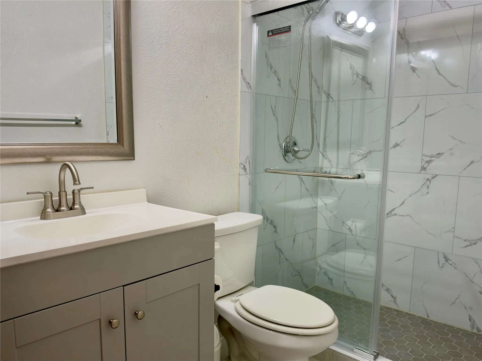 Single Family Residence For Rent in Denton County , 5716 Pearce Street, The Colony, Texas 75056, 2 Bedroom, 2 Bathroom, 1 Garage spaces, 1,364 Sqft, built in 1983, mls#21387269, Real Estate Agent in The Colony, Homes For Rent in Denton county, Homes For Rent in The Colony, Realtor in The Colony Texas, Real Estate Brokerage Independent Realty Texas, Luminita Cordes Realtor