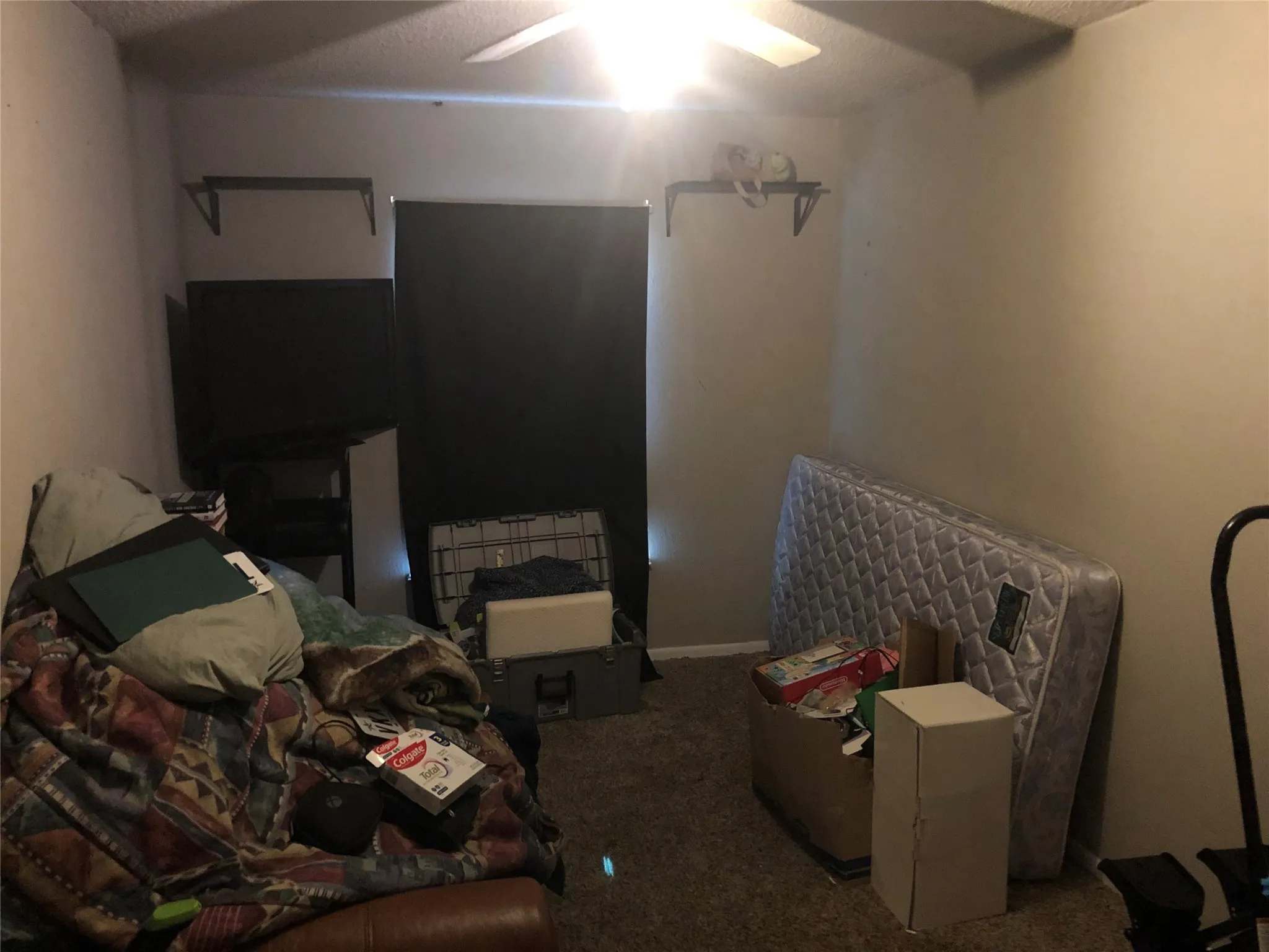 Single Family Residence For Sale in Montague County , 404 N Mill Street, Bowie, Texas 76230, 3 Bedroom, 2 Bathroom, 1 Garage spaces, 1,182 Sqft, built in 1935, mls#21387272, Real Estate Agent in Bowie, Homes For Sale in Montague county, Homes For Sale in Bowie, Realtor in Bowie Texas, Real Estate Brokerage Independent Realty Texas, Luminita Cordes Realtor