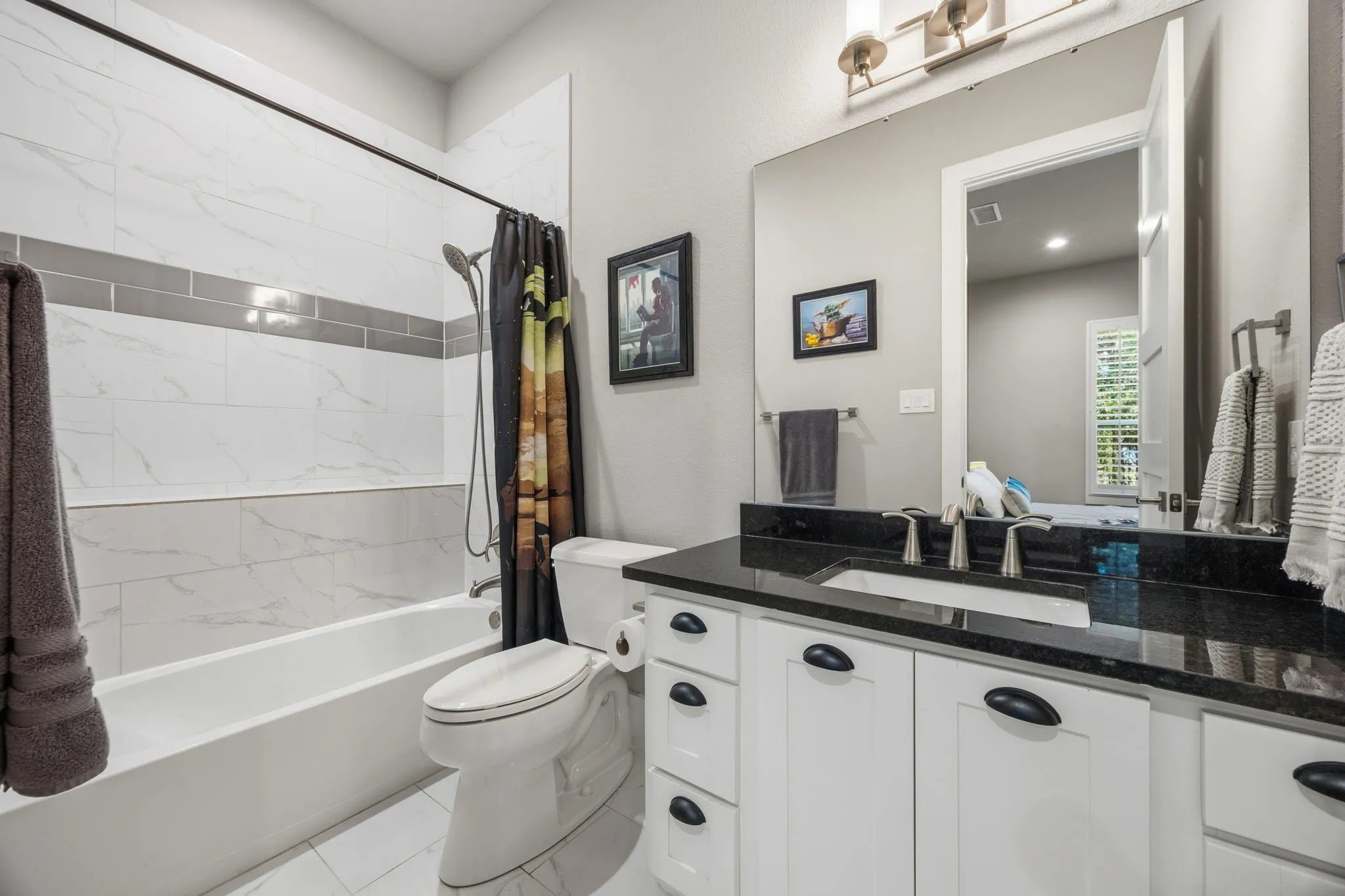 Single Family Residence For Sale in Rockwall County , 505 Shadow Wood Lane, Heath, Texas 75032, 4 Bedroom, 6 Bathroom, 3 Garage spaces, 3,604 Sqft, built in 2018, mls#21386576, Real Estate Agent in Heath, Homes For Sale in Rockwall county, Homes For Sale in Heath, Realtor in Heath Texas, Real Estate Brokerage Independent Realty Texas, Luminita Cordes Realtor