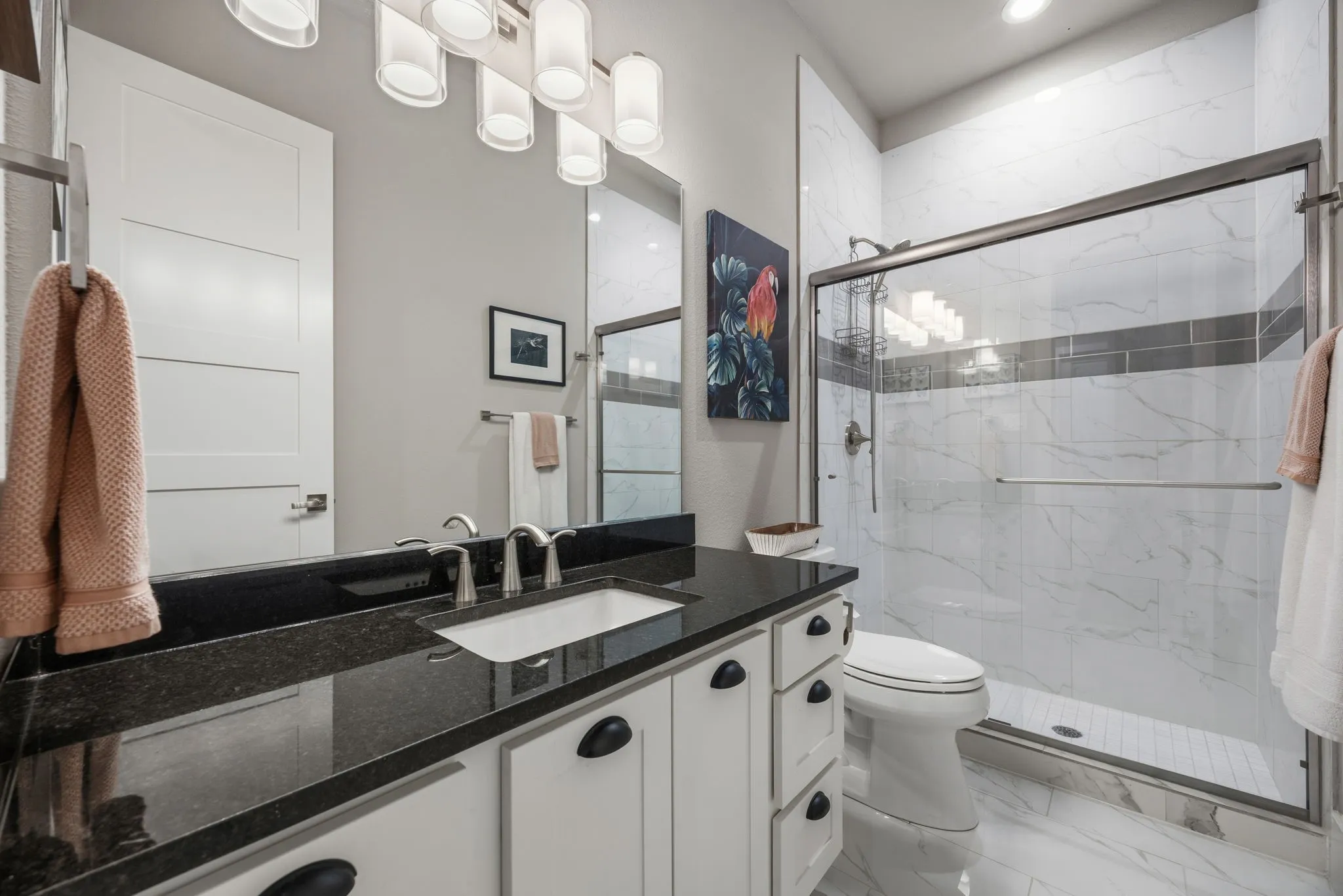 Single Family Residence For Sale in Rockwall County , 505 Shadow Wood Lane, Heath, Texas 75032, 4 Bedroom, 6 Bathroom, 3 Garage spaces, 3,604 Sqft, built in 2018, mls#21386576, Real Estate Agent in Heath, Homes For Sale in Rockwall county, Homes For Sale in Heath, Realtor in Heath Texas, Real Estate Brokerage Independent Realty Texas, Luminita Cordes Realtor
