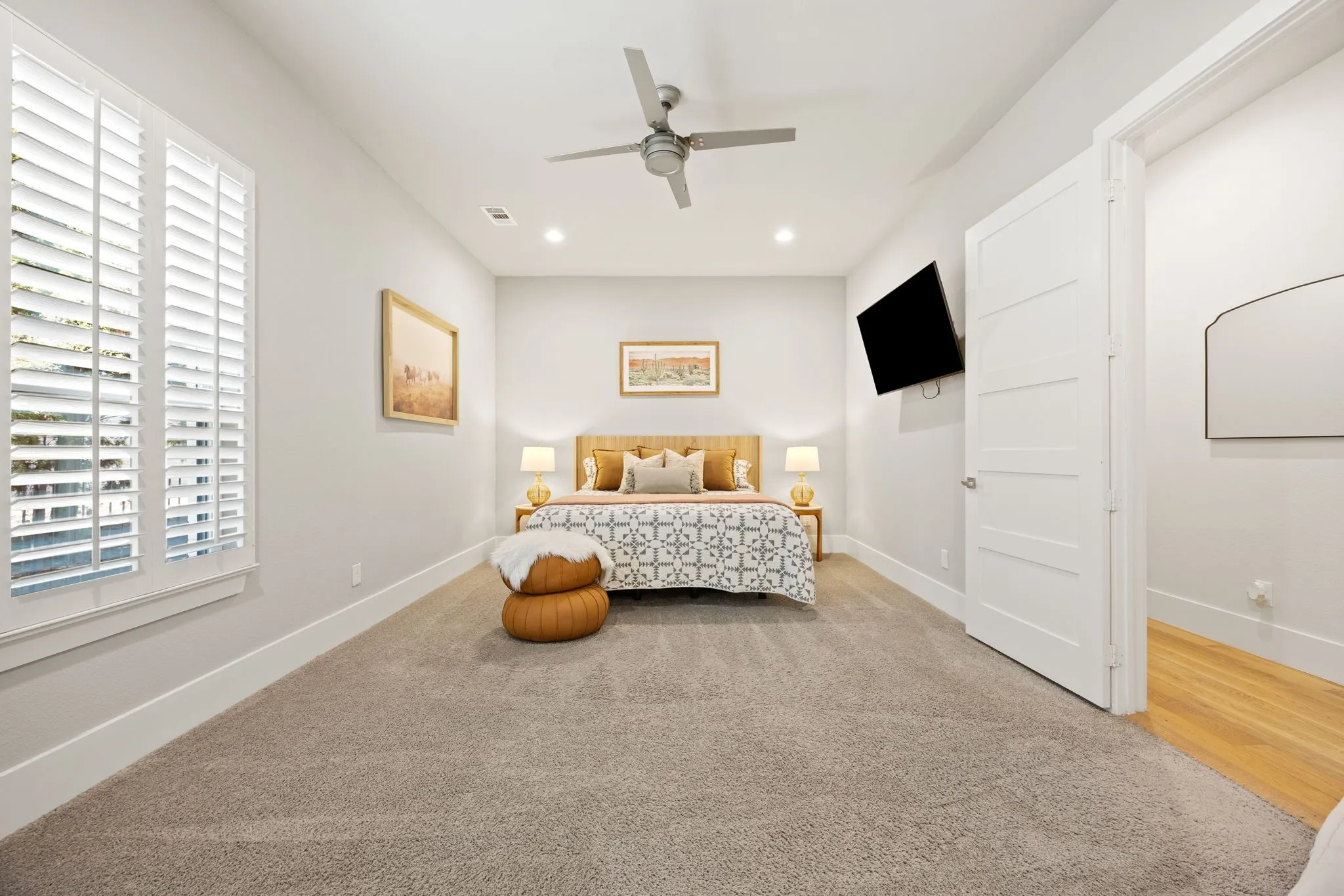 Single Family Residence For Sale in Rockwall County , 505 Shadow Wood Lane, Heath, Texas 75032, 4 Bedroom, 6 Bathroom, 3 Garage spaces, 3,604 Sqft, built in 2018, mls#21386576, Real Estate Agent in Heath, Homes For Sale in Rockwall county, Homes For Sale in Heath, Realtor in Heath Texas, Real Estate Brokerage Independent Realty Texas, Luminita Cordes Realtor