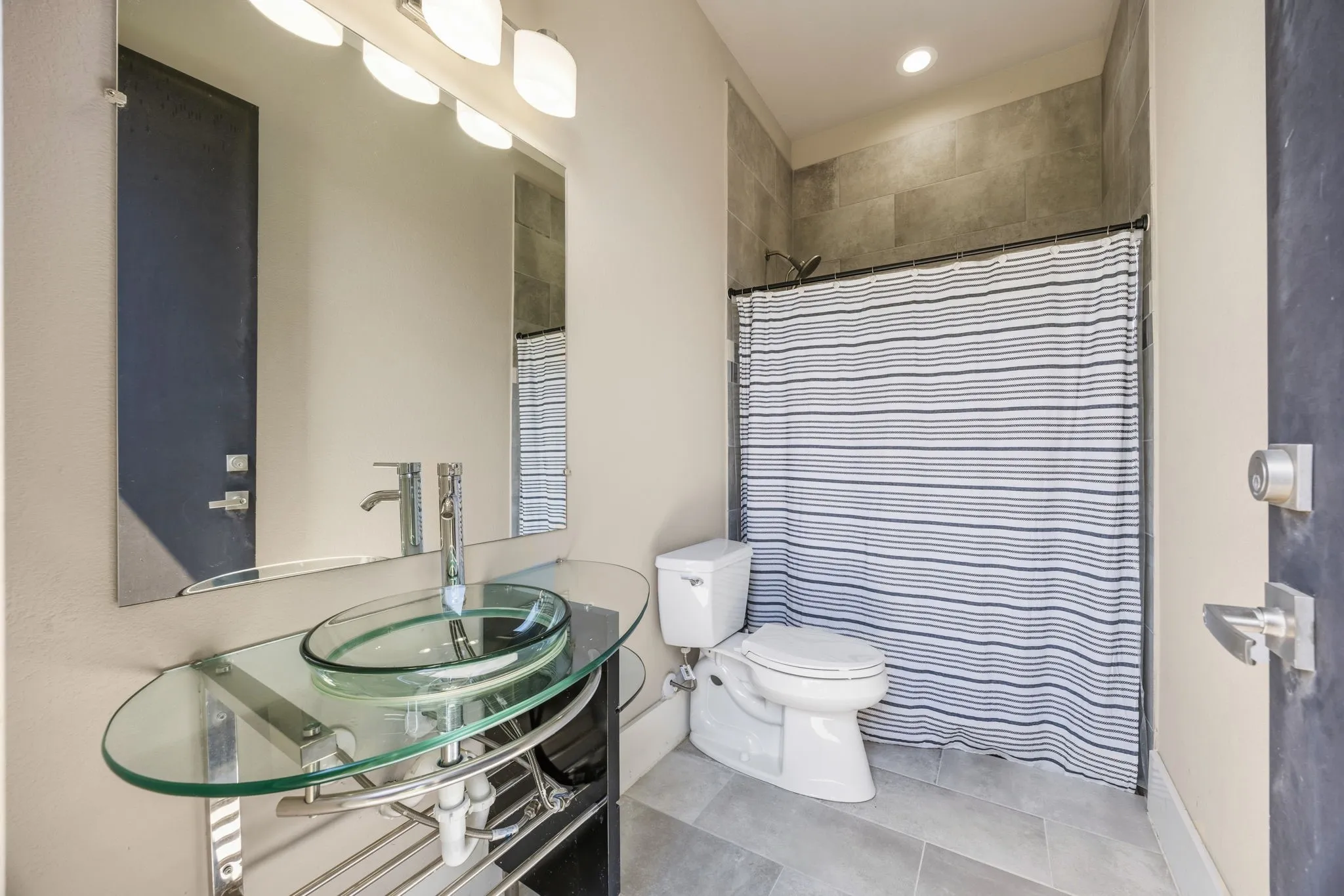 Outdoor access pool bathroom.