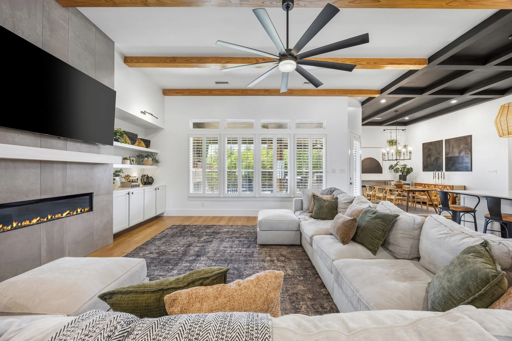 Single Family Residence For Sale in Rockwall County , 505 Shadow Wood Lane, Heath, Texas 75032, 4 Bedroom, 6 Bathroom, 3 Garage spaces, 3,604 Sqft, built in 2018, mls#21386576, Real Estate Agent in Heath, Homes For Sale in Rockwall county, Homes For Sale in Heath, Realtor in Heath Texas, Real Estate Brokerage Independent Realty Texas, Luminita Cordes Realtor