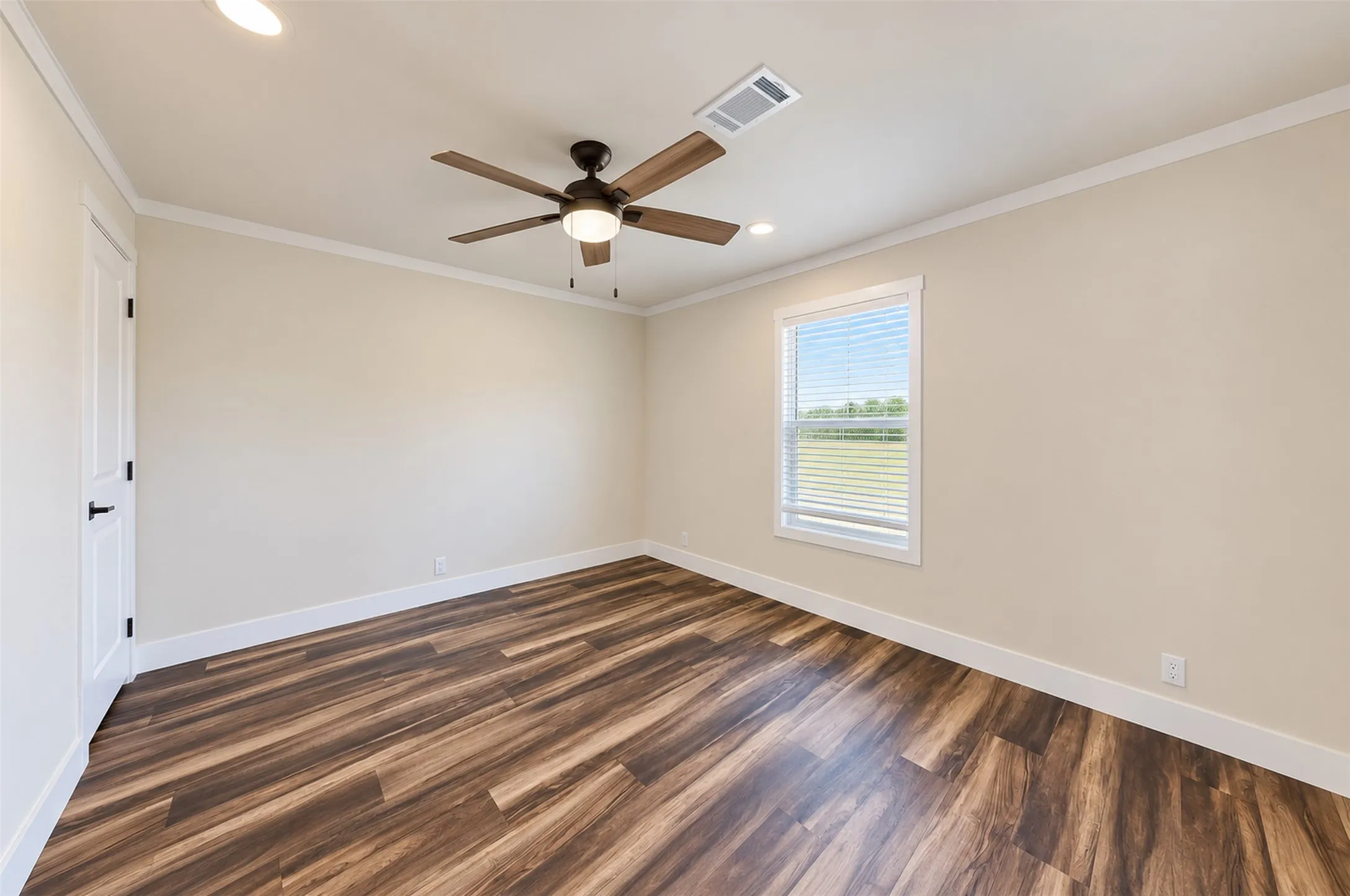 Mobile Home For Sale in Van Zandt County , 2065 VZ County Road 3908, Wills Point, Texas 75169, 4 Bedroom, 2 Bathroom, Garage spaces, 1,800 Sqft, built in 2026, mls#21387288, Real Estate Agent in Wills Point, Homes For Sale in Van Zandt county, Homes For Sale in Wills Point, Realtor in Wills Point Texas, Real Estate Brokerage Independent Realty Texas, Luminita Cordes Realtor
