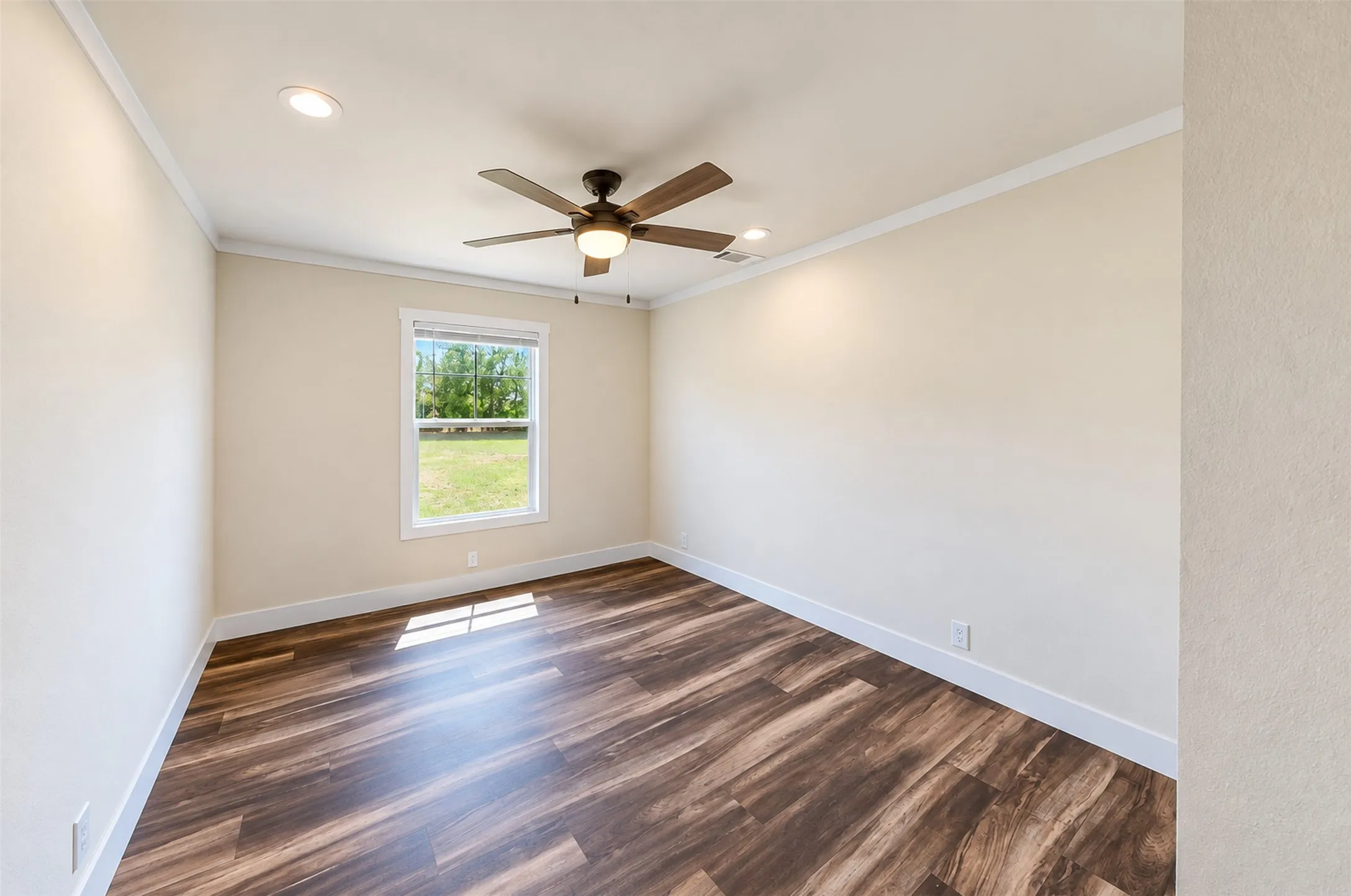 Mobile Home For Sale in Van Zandt County , 2065 VZ County Road 3908, Wills Point, Texas 75169, 4 Bedroom, 2 Bathroom, Garage spaces, 1,800 Sqft, built in 2026, mls#21387288, Real Estate Agent in Wills Point, Homes For Sale in Van Zandt county, Homes For Sale in Wills Point, Realtor in Wills Point Texas, Real Estate Brokerage Independent Realty Texas, Luminita Cordes Realtor