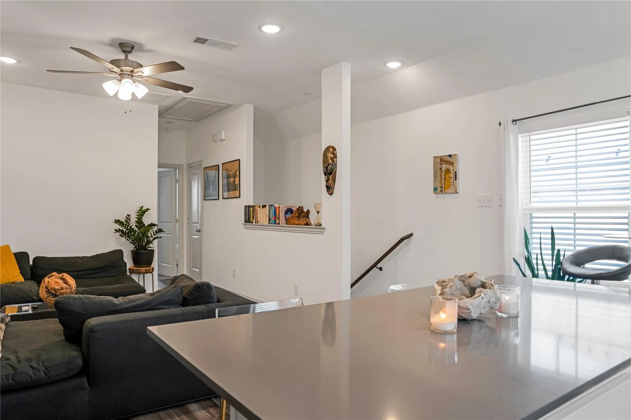Townhouse For Rent in Tarrant County , 5114 Springlake Parkway, Haltom City, Texas 76117, 2 Bedroom, 2 Bathroom, 1 Garage spaces, 1,196 Sqft, built in 2022, mls#21387302, Real Estate Agent in Haltom City, Homes For Rent in Tarrant county, Homes For Rent in Haltom City, Realtor in Haltom City Texas, Real Estate Brokerage Independent Realty Texas, Luminita Cordes Realtor