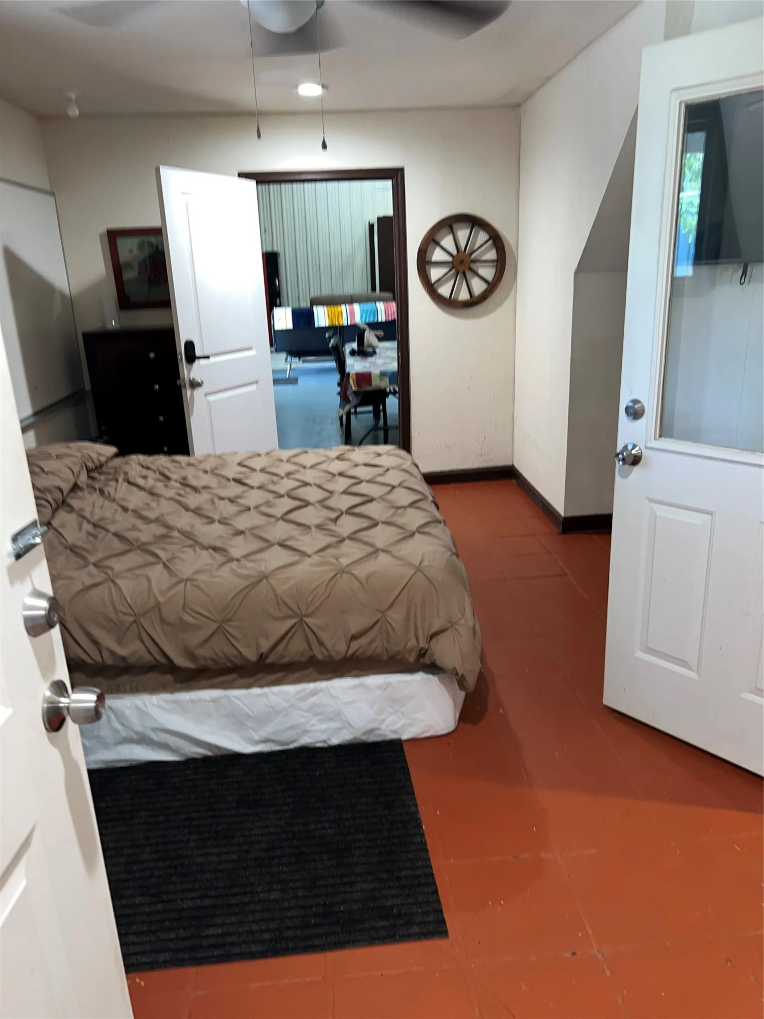 Single Family Residence For Sale in Dallas County , 710 Durham Street, Seagoville, Texas 75159, 4 Bedroom, 2 Bathroom, Garage spaces, 4,000 Sqft, built in 1969, mls#21385397, Real Estate Agent in Seagoville, Homes For Sale in Dallas county, Homes For Sale in Seagoville, Realtor in Seagoville Texas, Real Estate Brokerage Independent Realty Texas, Luminita Cordes Realtor