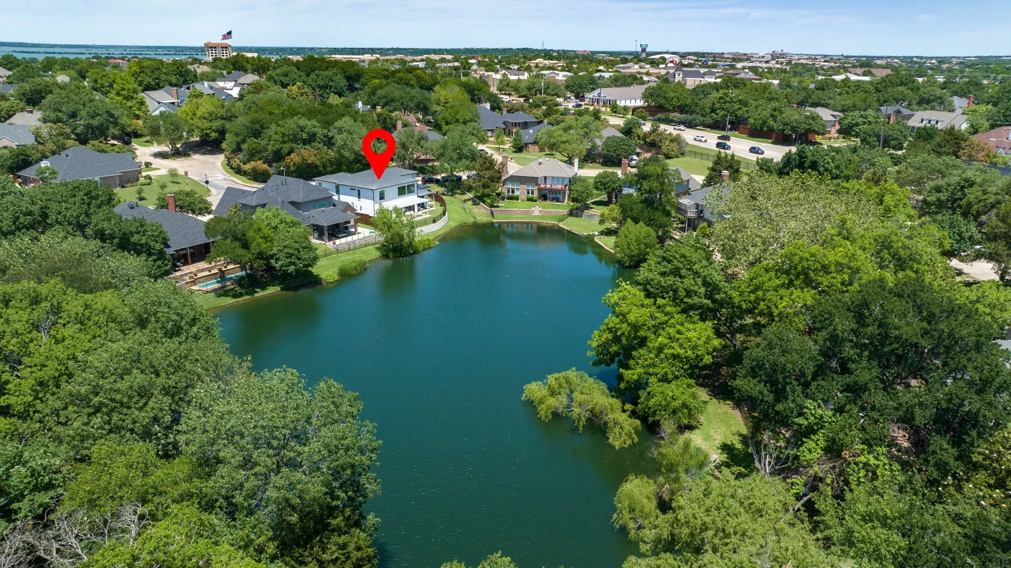 Single Family Residence For Rent in Rockwall County , 5108 Yacht Club Drive, Rockwall, Texas 75032, 5 Bedroom, 4 Bathroom, 2 Garage spaces, 4,300 Sqft, built in 2023, mls#21385389, Real Estate Agent in Rockwall, Homes For Rent in Rockwall county, Homes For Rent in Rockwall, Realtor in Rockwall Texas, Real Estate Brokerage Independent Realty Texas, Luminita Cordes Realtor