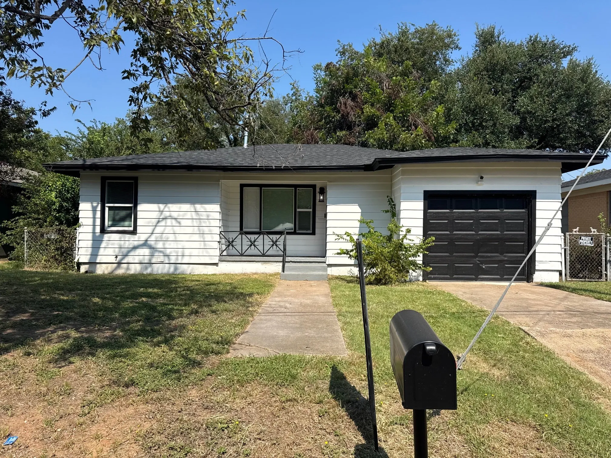 Single Family Residence For Rent in Mc Lennan County , 716 Faulkner Lane, Waco, Texas 76704, 3 Bedroom, 2 Bathroom, 1 Garage spaces, 1,116 Sqft, built in 1959, mls#21387319, Real Estate Agent in Waco, Homes For Rent in Mc Lennan county, Homes For Rent in Waco, Realtor in Waco Texas, Real Estate Brokerage Independent Realty Texas, Luminita Cordes Realtor