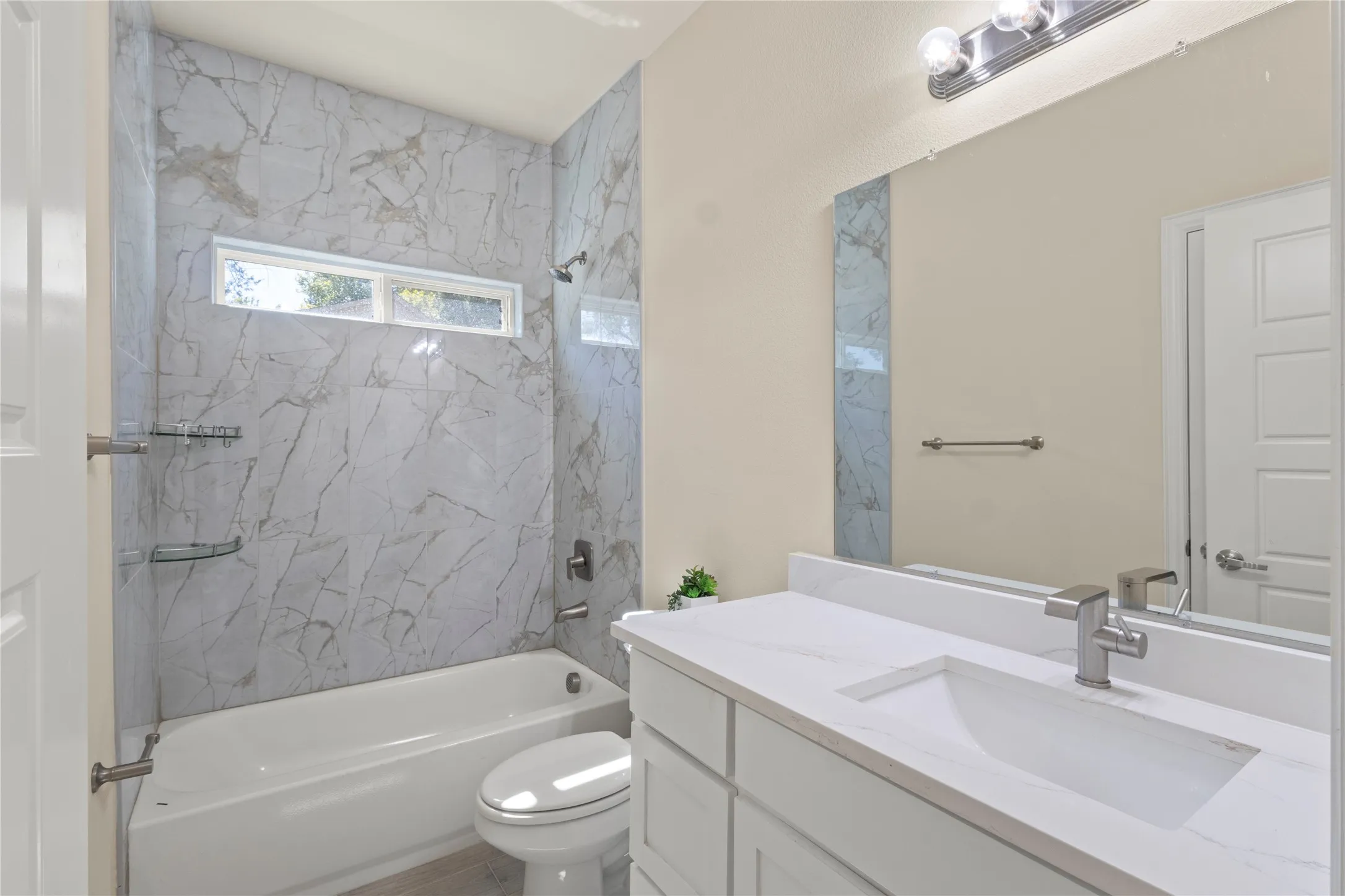 Single Family Residence For Rent in Dallas County , 2959 Simpson Stuart Road, Dallas, Texas 75241, 3 Bedroom, 2 Bathroom, 2 Garage spaces, 1,298 Sqft, built in 2025, mls#21385395, Real Estate Agent in Dallas, Homes For Rent in Dallas county, Homes For Rent in Dallas, Realtor in Dallas Texas, Real Estate Brokerage Independent Realty Texas, Luminita Cordes Realtor