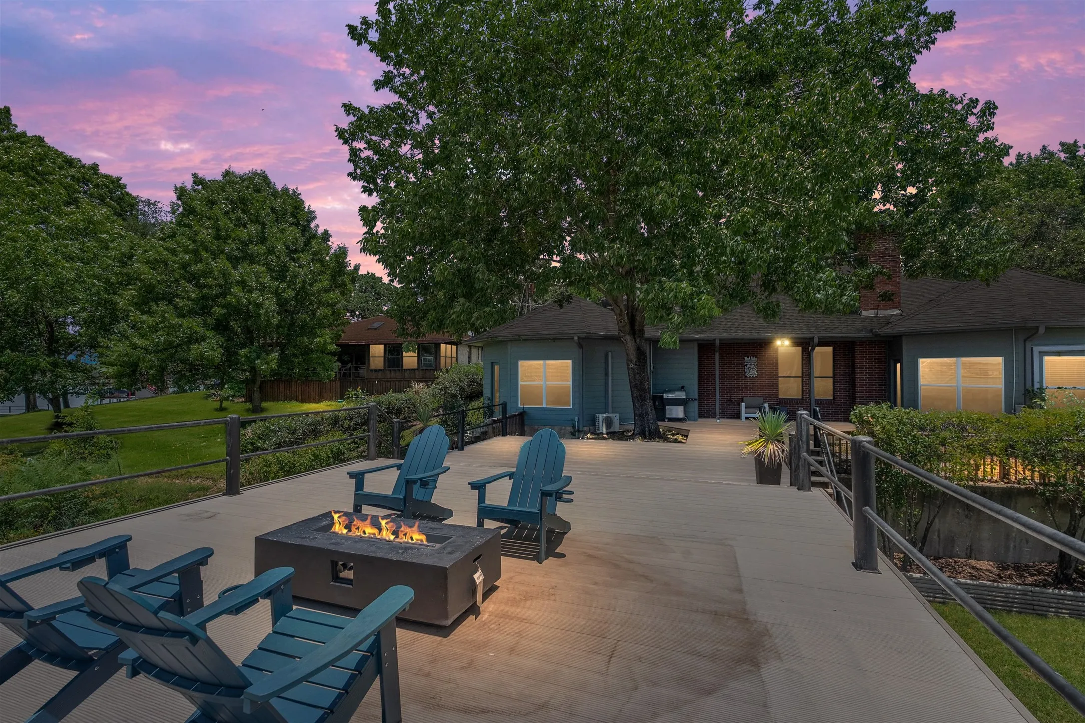Viewing boat dock deck