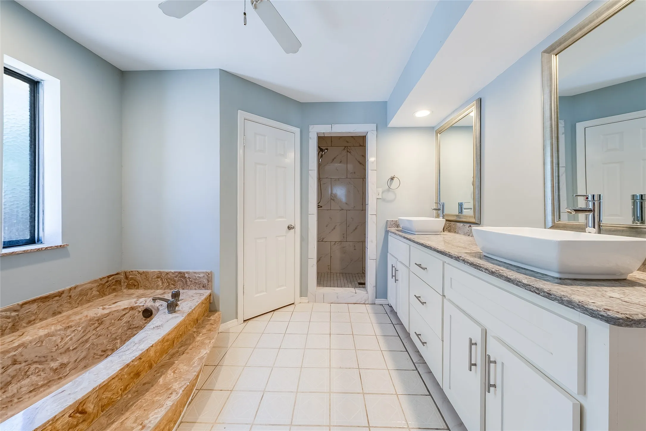 Single Family Residence For Sale in Collin County , 2300 San Gabriel Drive, Plano, Texas 75074, 4 Bedroom, 3 Bathroom, 2 Garage spaces, 2,171 Sqft, built in 1981, mls#21385789, Real Estate Agent in Plano, Homes For Sale in Collin county, Homes For Sale in Plano, Realtor in Plano Texas, Real Estate Brokerage Independent Realty Texas, Luminita Cordes Realtor