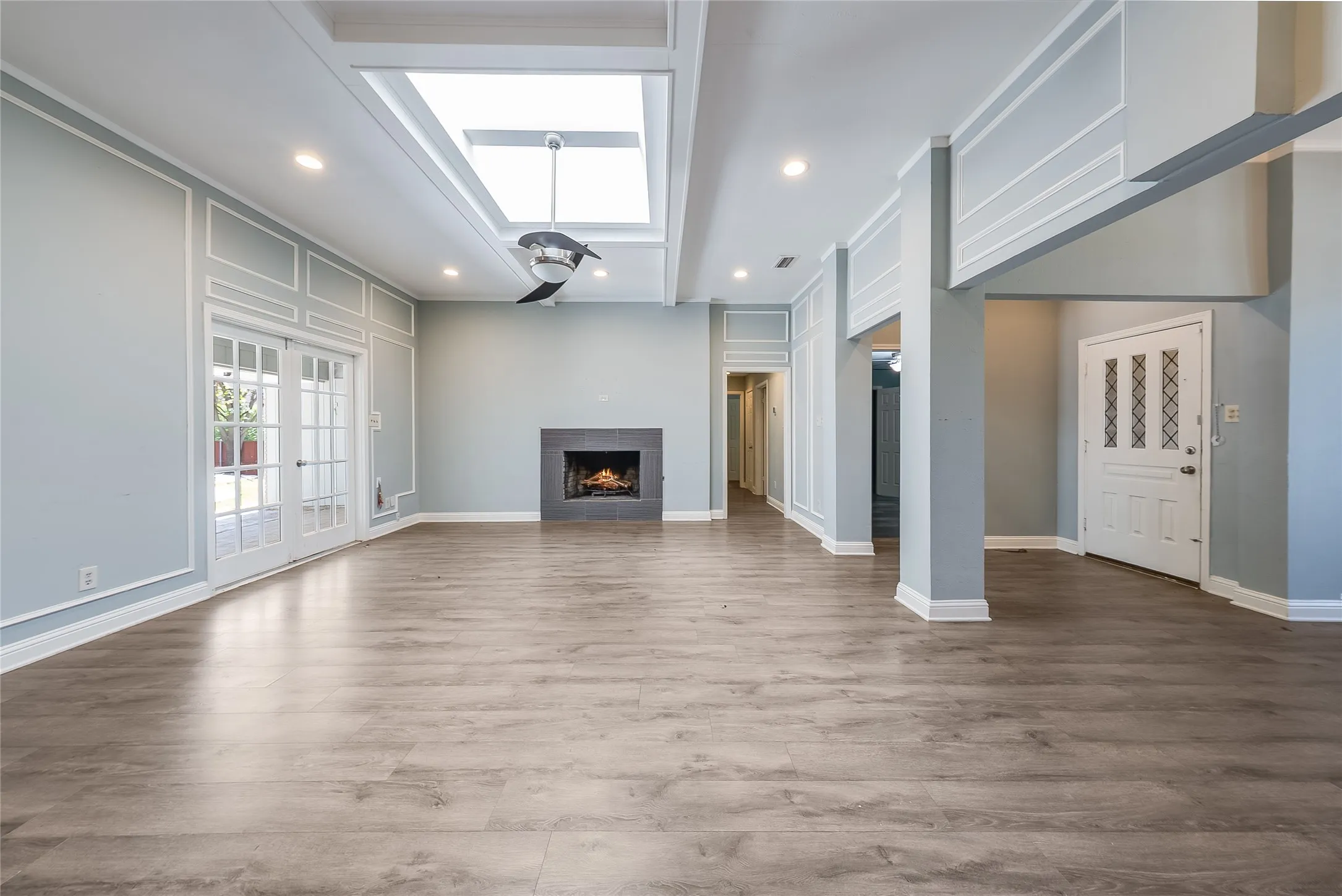 Single Family Residence For Sale in Collin County , 2300 San Gabriel Drive, Plano, Texas 75074, 4 Bedroom, 3 Bathroom, 2 Garage spaces, 2,171 Sqft, built in 1981, mls#21385789, Real Estate Agent in Plano, Homes For Sale in Collin county, Homes For Sale in Plano, Realtor in Plano Texas, Real Estate Brokerage Independent Realty Texas, Luminita Cordes Realtor