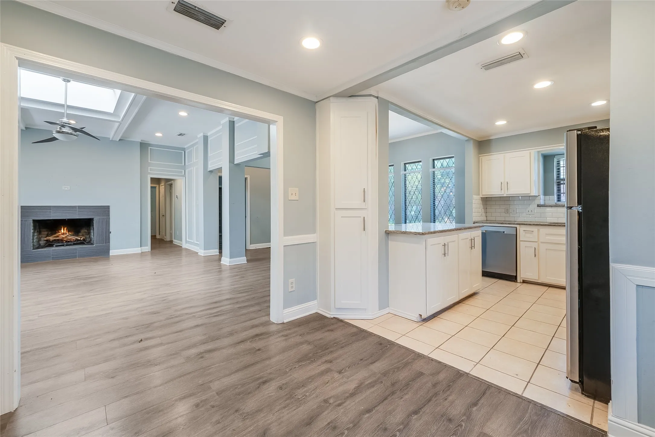 Single Family Residence For Sale in Collin County , 2300 San Gabriel Drive, Plano, Texas 75074, 4 Bedroom, 3 Bathroom, 2 Garage spaces, 2,171 Sqft, built in 1981, mls#21385789, Real Estate Agent in Plano, Homes For Sale in Collin county, Homes For Sale in Plano, Realtor in Plano Texas, Real Estate Brokerage Independent Realty Texas, Luminita Cordes Realtor