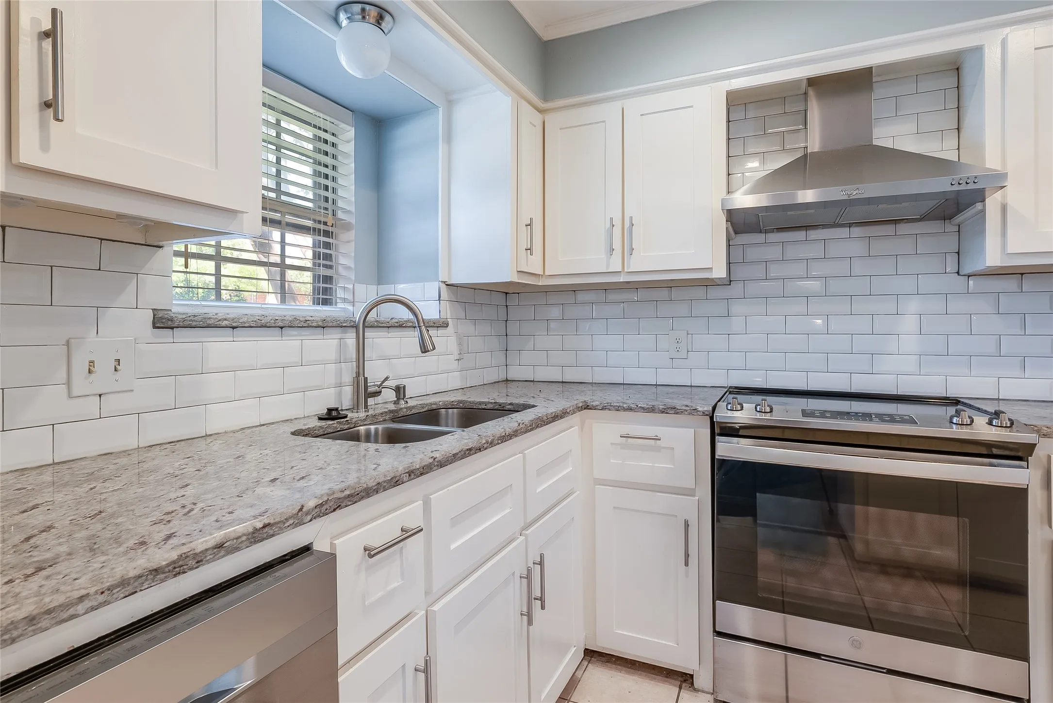 Single Family Residence For Sale in Collin County , 2300 San Gabriel Drive, Plano, Texas 75074, 4 Bedroom, 3 Bathroom, 2 Garage spaces, 2,171 Sqft, built in 1981, mls#21385789, Real Estate Agent in Plano, Homes For Sale in Collin county, Homes For Sale in Plano, Realtor in Plano Texas, Real Estate Brokerage Independent Realty Texas, Luminita Cordes Realtor