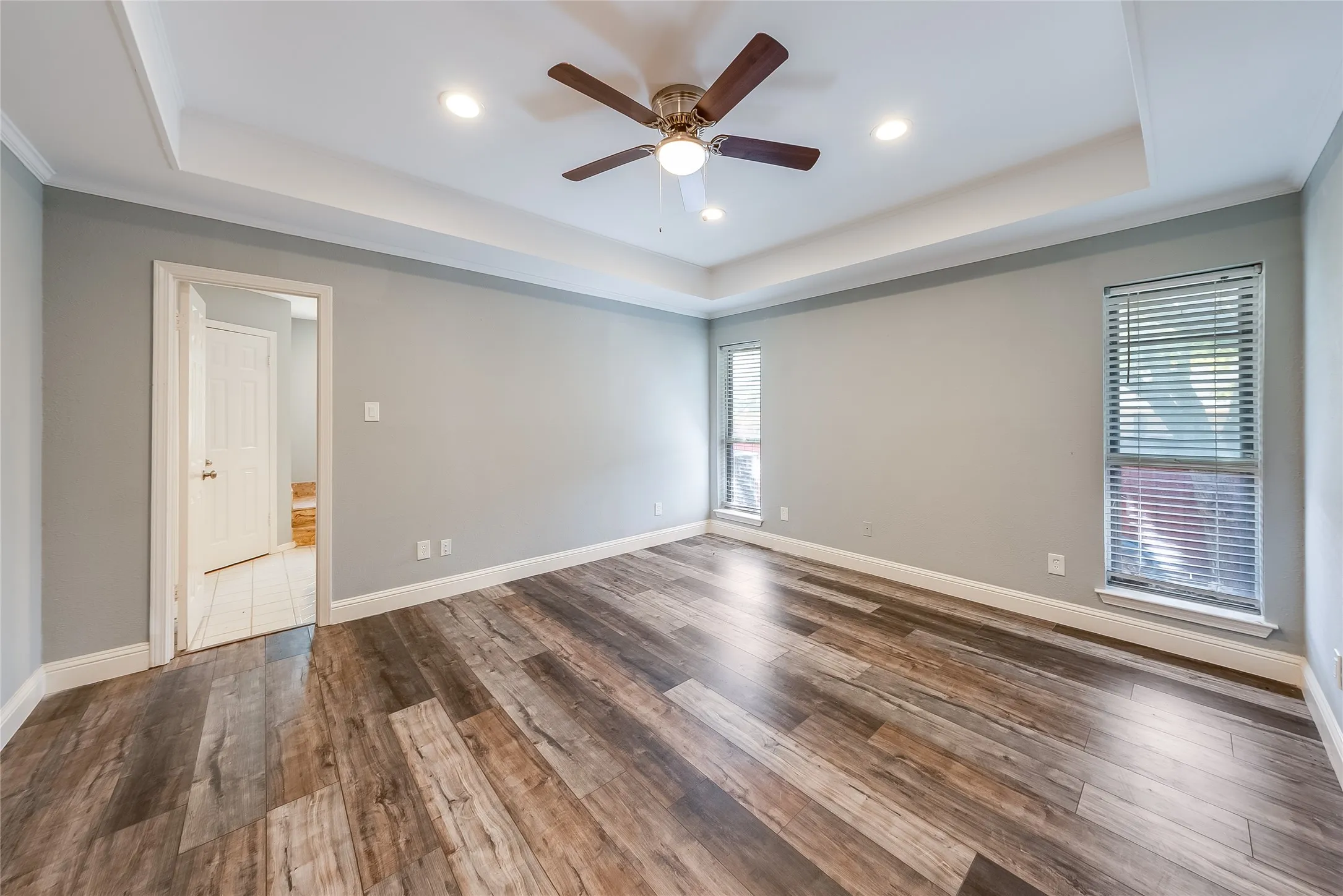 Single Family Residence For Sale in Collin County , 2300 San Gabriel Drive, Plano, Texas 75074, 4 Bedroom, 3 Bathroom, 2 Garage spaces, 2,171 Sqft, built in 1981, mls#21385789, Real Estate Agent in Plano, Homes For Sale in Collin county, Homes For Sale in Plano, Realtor in Plano Texas, Real Estate Brokerage Independent Realty Texas, Luminita Cordes Realtor