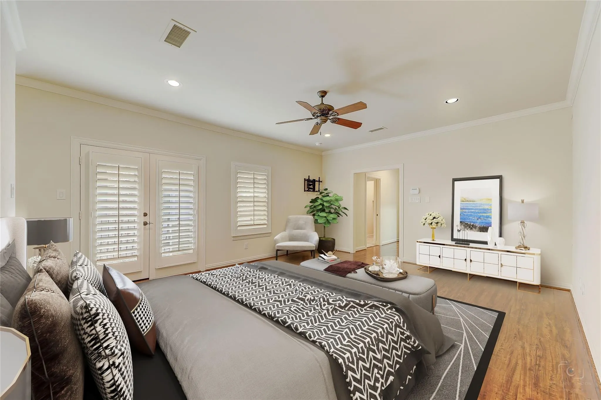 Wood-finish flooring throughout