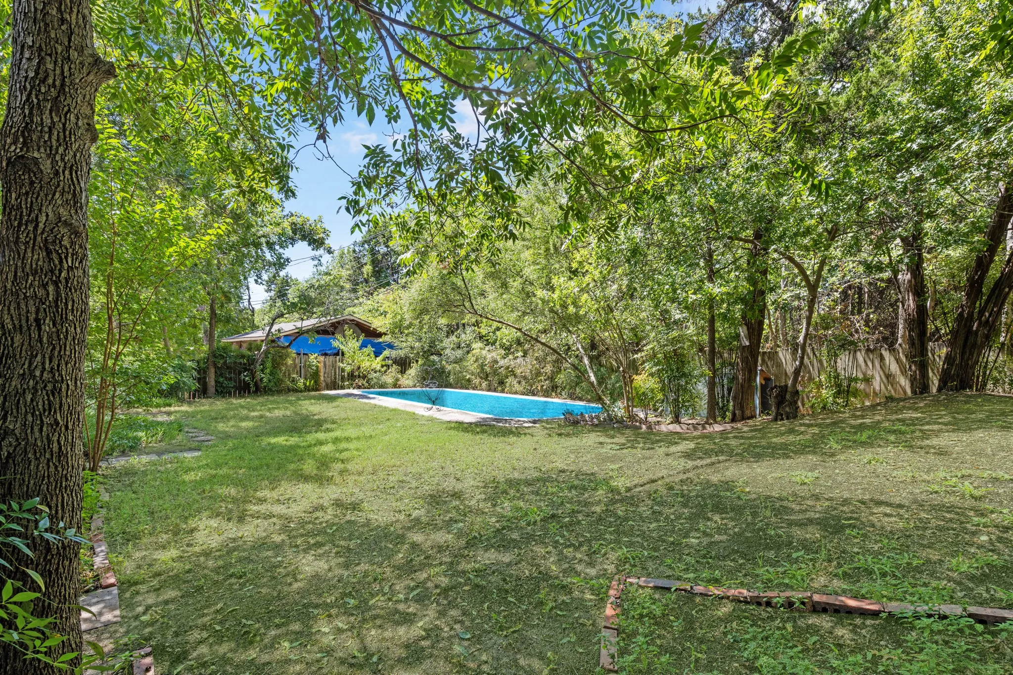 Pool virtually filled with water