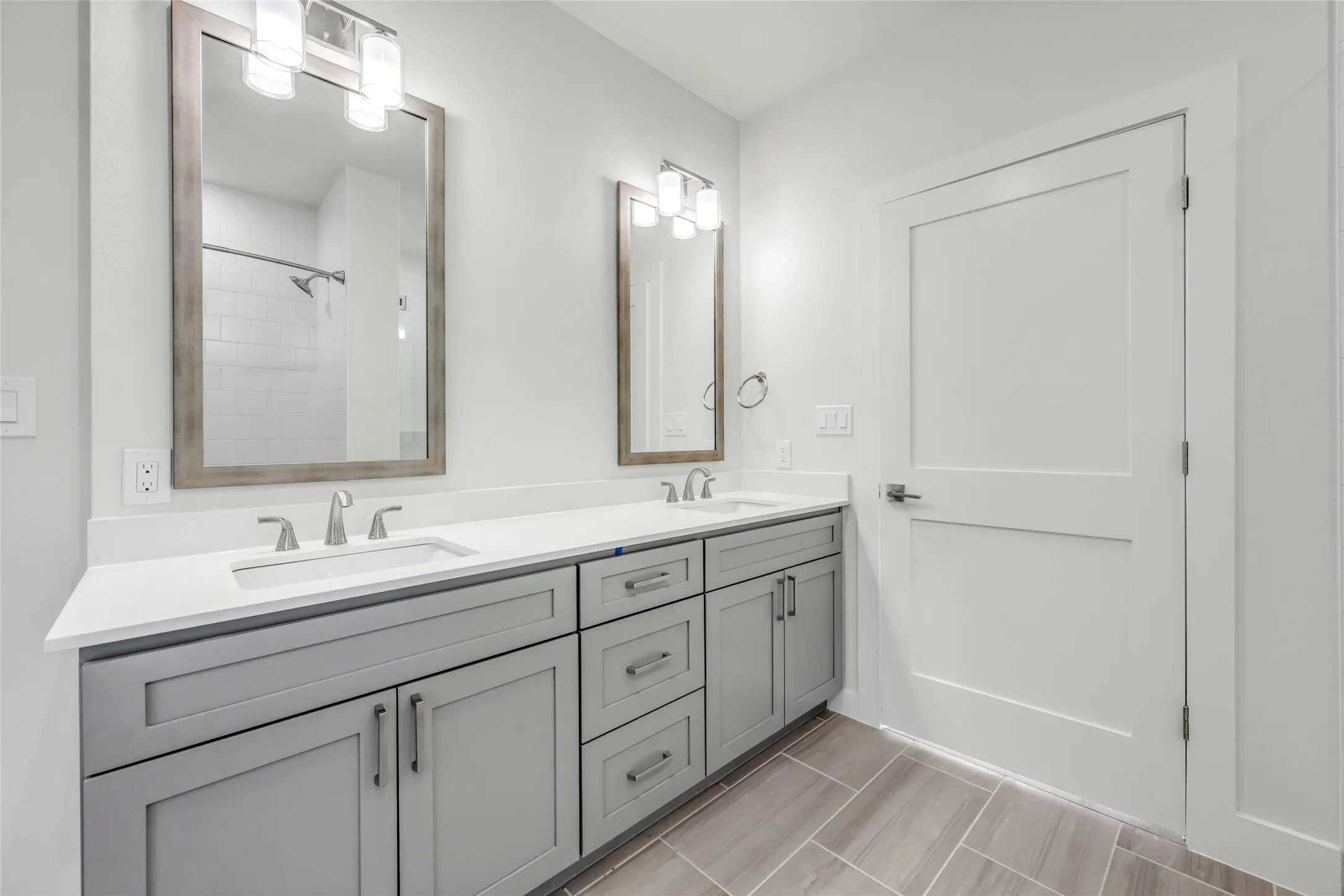 Apartment For Sale in Dallas County , 5313-5317 Reiger Avenue, Dallas, Texas 75214, 0, 0, 4 Garage spaces, 0 Sqft, built in 2025, mls#21387328, Real Estate Agent in Dallas, Homes For Sale in Dallas county, Homes For Sale in Dallas, Realtor in Dallas Texas, Real Estate Brokerage Independent Realty Texas, Luminita Cordes Realtor