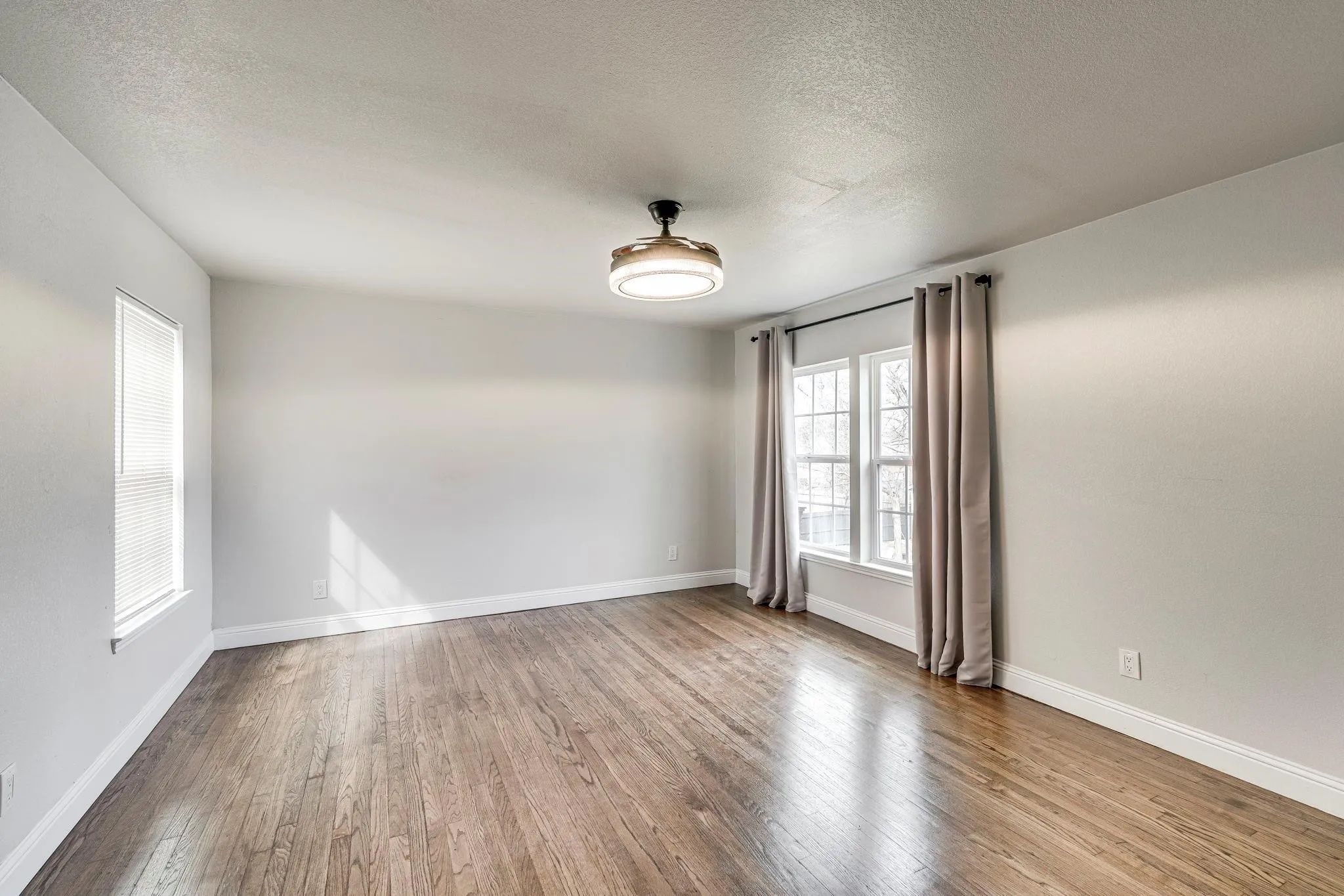 Upstairs bedroom