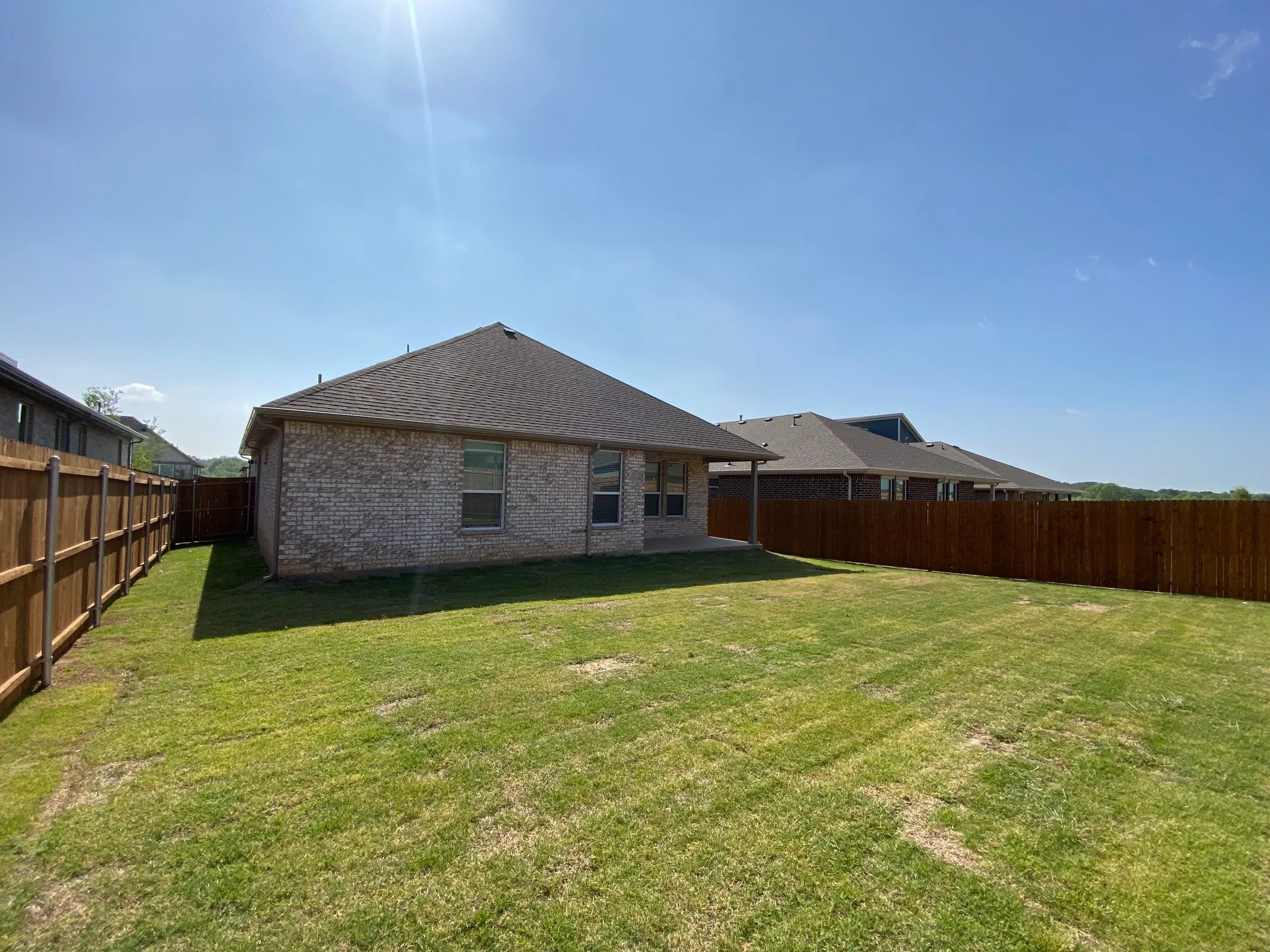 Single Family Residence For Rent in Denton County , 2312 redwing Drive, Denton, Texas 76205, 3 Bedroom, 2 Bathroom, 2 Garage spaces, 1,575 Sqft, built in 2023, mls#21387346, Real Estate Agent in Denton, Homes For Rent in Denton county, Homes For Rent in Denton, Realtor in Denton Texas, Real Estate Brokerage Independent Realty Texas, Luminita Cordes Realtor