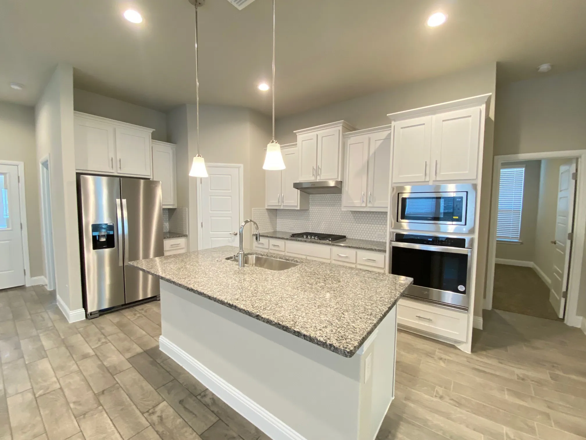 Single Family Residence For Rent in Denton County , 2312 redwing Drive, Denton, Texas 76205, 3 Bedroom, 2 Bathroom, 2 Garage spaces, 1,575 Sqft, built in 2023, mls#21387346, Real Estate Agent in Denton, Homes For Rent in Denton county, Homes For Rent in Denton, Realtor in Denton Texas, Real Estate Brokerage Independent Realty Texas, Luminita Cordes Realtor