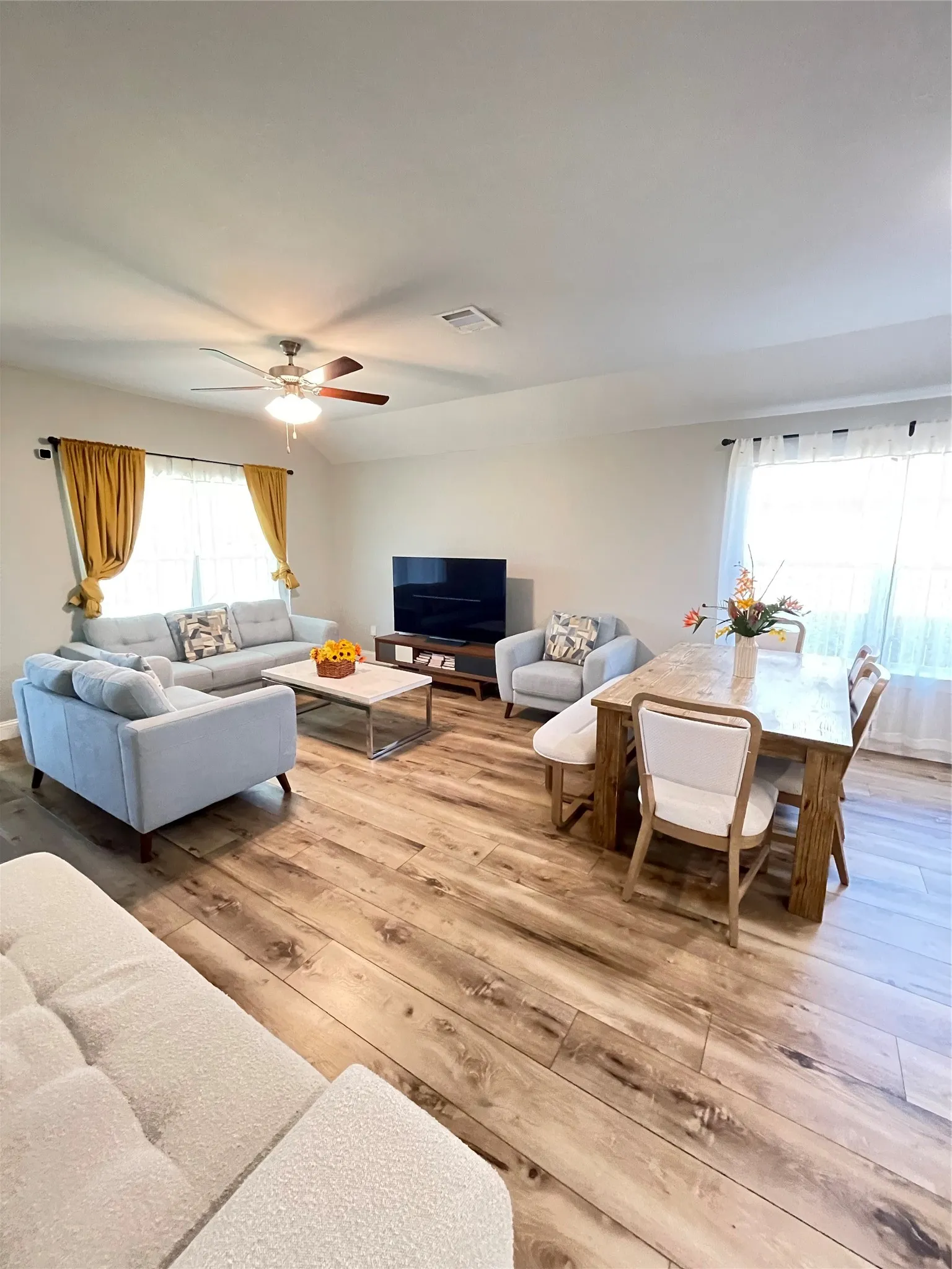 Single Family Residence For Sale in Kaufman County , 4619 Shivers Lane, Forney, Texas 75126, 4 Bedroom, 2 Bathroom, 2 Garage spaces, 2,081 Sqft, built in 2022, mls#21387128, Real Estate Agent in Forney, Homes For Sale in Kaufman county, Homes For Sale in Forney, Realtor in Forney Texas, Real Estate Brokerage Independent Realty Texas, Luminita Cordes Realtor
