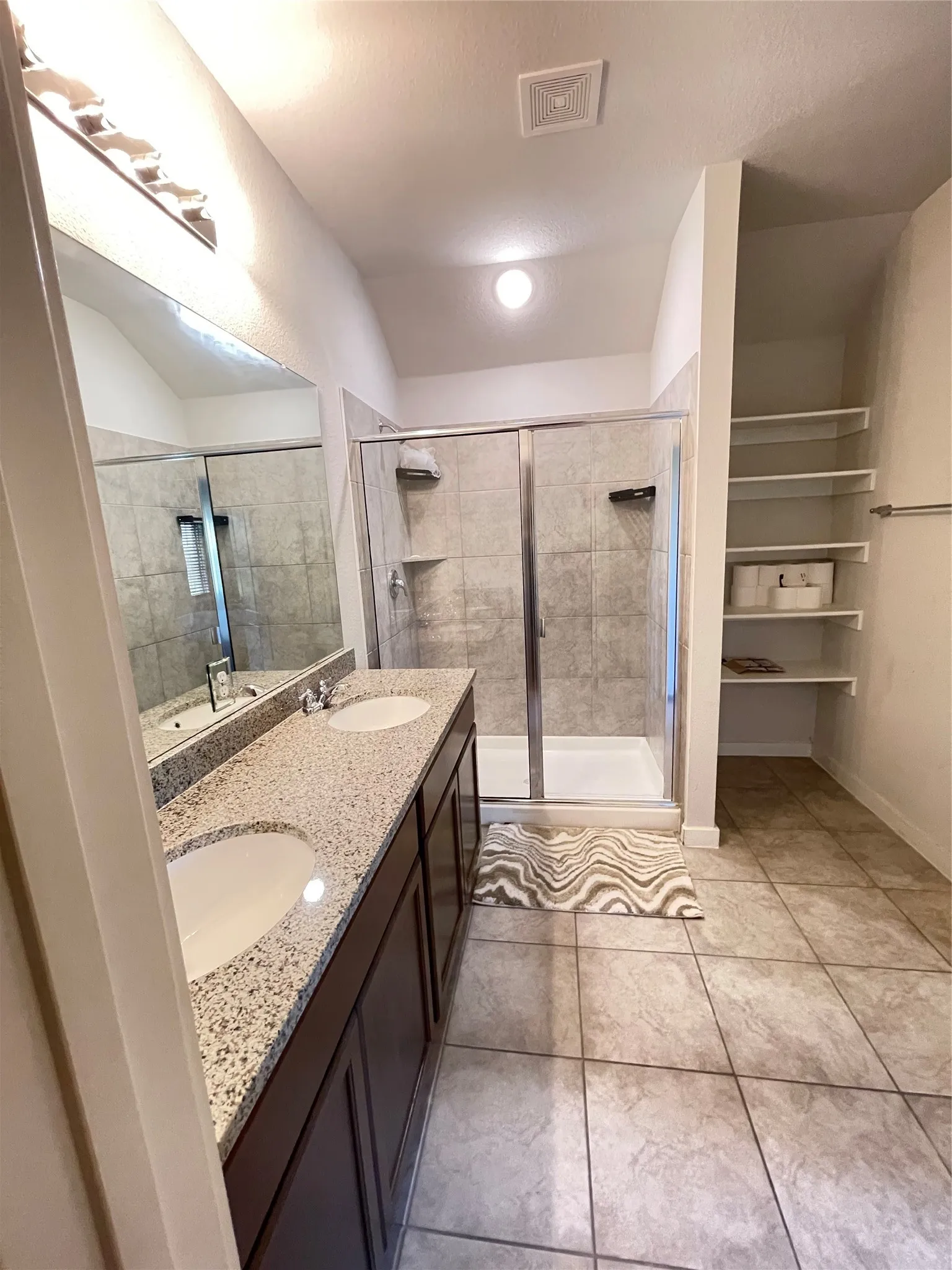 Single Family Residence For Sale in Kaufman County , 4619 Shivers Lane, Forney, Texas 75126, 4 Bedroom, 2 Bathroom, 2 Garage spaces, 2,081 Sqft, built in 2022, mls#21387128, Real Estate Agent in Forney, Homes For Sale in Kaufman county, Homes For Sale in Forney, Realtor in Forney Texas, Real Estate Brokerage Independent Realty Texas, Luminita Cordes Realtor