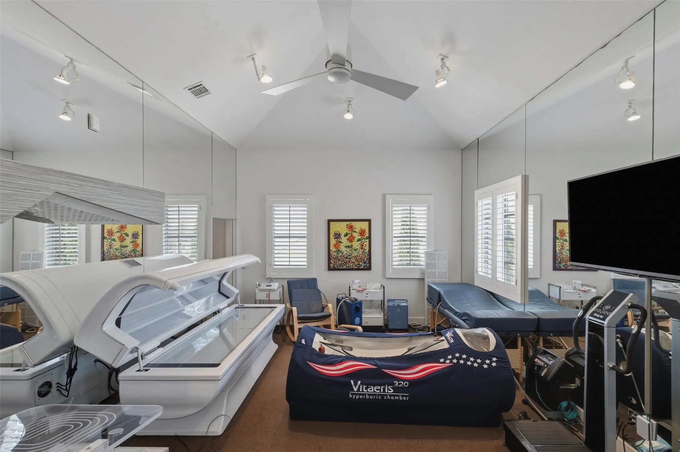 Single Family Residence For Sale in Tarrant County , 220 La Jolla Cove, Westworth Village, Texas 76114, 5 Bedroom, 7 Bathroom, 3 Garage spaces, 7,337 Sqft, built in 2007, mls#21387002, Real Estate Agent in Westworth Village, Homes For Sale in Tarrant county, Homes For Sale in Westworth Village, Realtor in Westworth Village Texas, Real Estate Brokerage Independent Realty Texas, Luminita Cordes Realtor