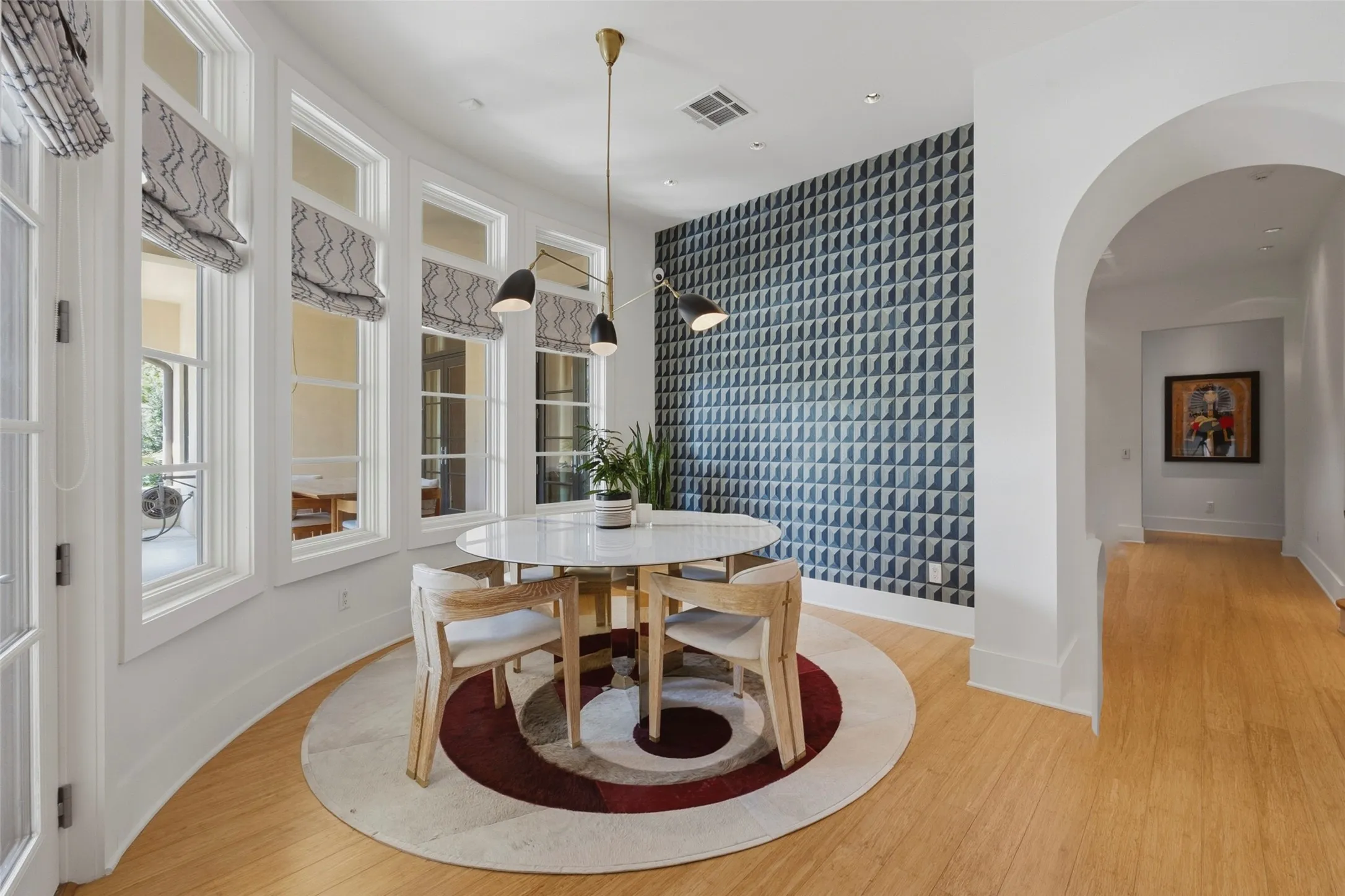 Single Family Residence For Sale in Tarrant County , 220 La Jolla Cove, Westworth Village, Texas 76114, 5 Bedroom, 7 Bathroom, 3 Garage spaces, 7,337 Sqft, built in 2007, mls#21387002, Real Estate Agent in Westworth Village, Homes For Sale in Tarrant county, Homes For Sale in Westworth Village, Realtor in Westworth Village Texas, Real Estate Brokerage Independent Realty Texas, Luminita Cordes Realtor