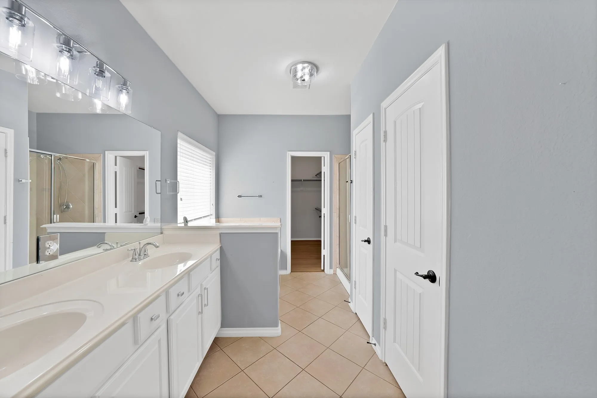 Single Family Residence For Sale in Collin County , 3822 Spring Run Lane, Melissa, Texas 75454, 5 Bedroom, 4 Bathroom, 2 Garage spaces, 2,800 Sqft, built in 2008, mls#21387057, Real Estate Agent in Melissa, Homes For Sale in Collin county, Homes For Sale in Melissa, Realtor in Melissa Texas, Real Estate Brokerage Independent Realty Texas, Luminita Cordes Realtor