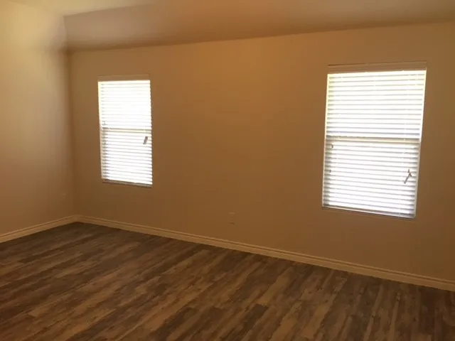 Single Family Residence For Rent in Tarrant County , 4004 Bonita Springs Drive, Fort Worth, Texas 76123, 3 Bedroom, 2 Bathroom, 2 Garage spaces, 1,407 Sqft, built in 2015, mls#21387361, Real Estate Agent in Fort Worth, Homes For Rent in Tarrant county, Homes For Rent in Fort Worth, Realtor in Fort Worth Texas, Real Estate Brokerage Independent Realty Texas, Luminita Cordes Realtor