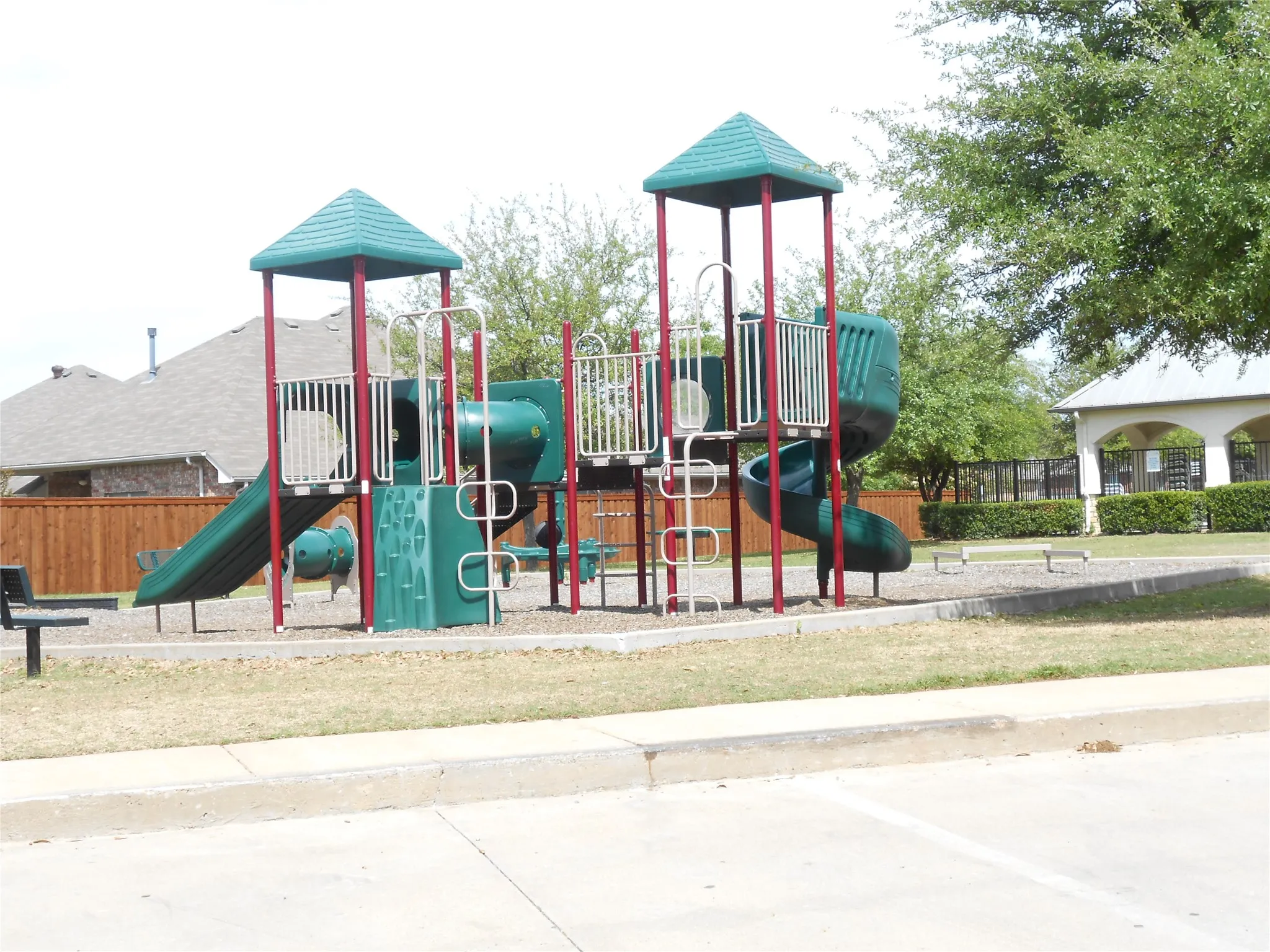 Single Family Residence For Rent in Tarrant County , 5908 Blanchard Drive, Fort Worth, Texas 76131, 3 Bedroom, 2 Bathroom, 2 Garage spaces, 1,757 Sqft, built in 2001, mls#21387367, Real Estate Agent in Fort Worth, Homes For Rent in Tarrant county, Homes For Rent in Fort Worth, Realtor in Fort Worth Texas, Real Estate Brokerage Independent Realty Texas, Luminita Cordes Realtor