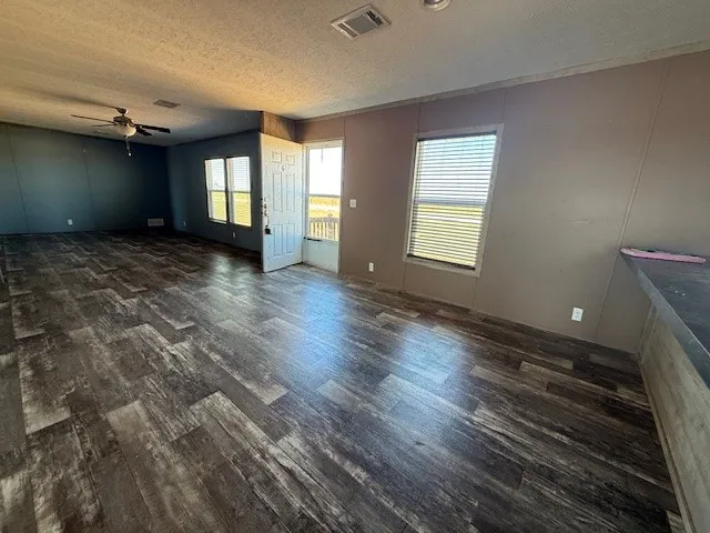 Mobile Home For Rent in Jones County , 2251 Private Road 5112, Hawley, Texas 79525, 4 Bedroom, 2 Bathroom, Garage spaces, 2,128 Sqft, built in 2022, mls#21387372, Real Estate Agent in Hawley, Homes For Rent in Jones county, Homes For Rent in Hawley, Realtor in Hawley Texas, Real Estate Brokerage Independent Realty Texas, Luminita Cordes Realtor