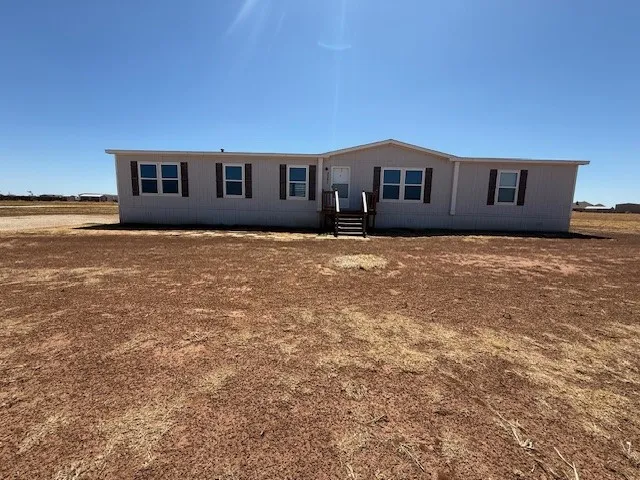 Mobile Home For Rent in Jones County , 2251 Private Road 5112, Hawley, Texas 79525, 4 Bedroom, 2 Bathroom, Garage spaces, 2,128 Sqft, built in 2022, mls#21387372, Real Estate Agent in Hawley, Homes For Rent in Jones county, Homes For Rent in Hawley, Realtor in Hawley Texas, Real Estate Brokerage Independent Realty Texas, Luminita Cordes Realtor