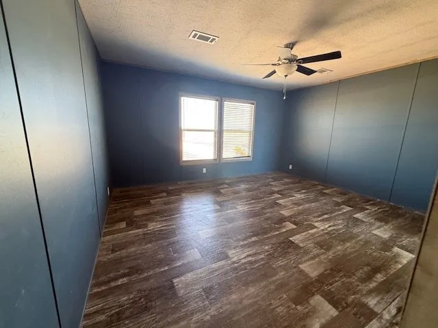 Mobile Home For Rent in Jones County , 2251 Private Road 5112, Hawley, Texas 79525, 4 Bedroom, 2 Bathroom, Garage spaces, 2,128 Sqft, built in 2022, mls#21387372, Real Estate Agent in Hawley, Homes For Rent in Jones county, Homes For Rent in Hawley, Realtor in Hawley Texas, Real Estate Brokerage Independent Realty Texas, Luminita Cordes Realtor