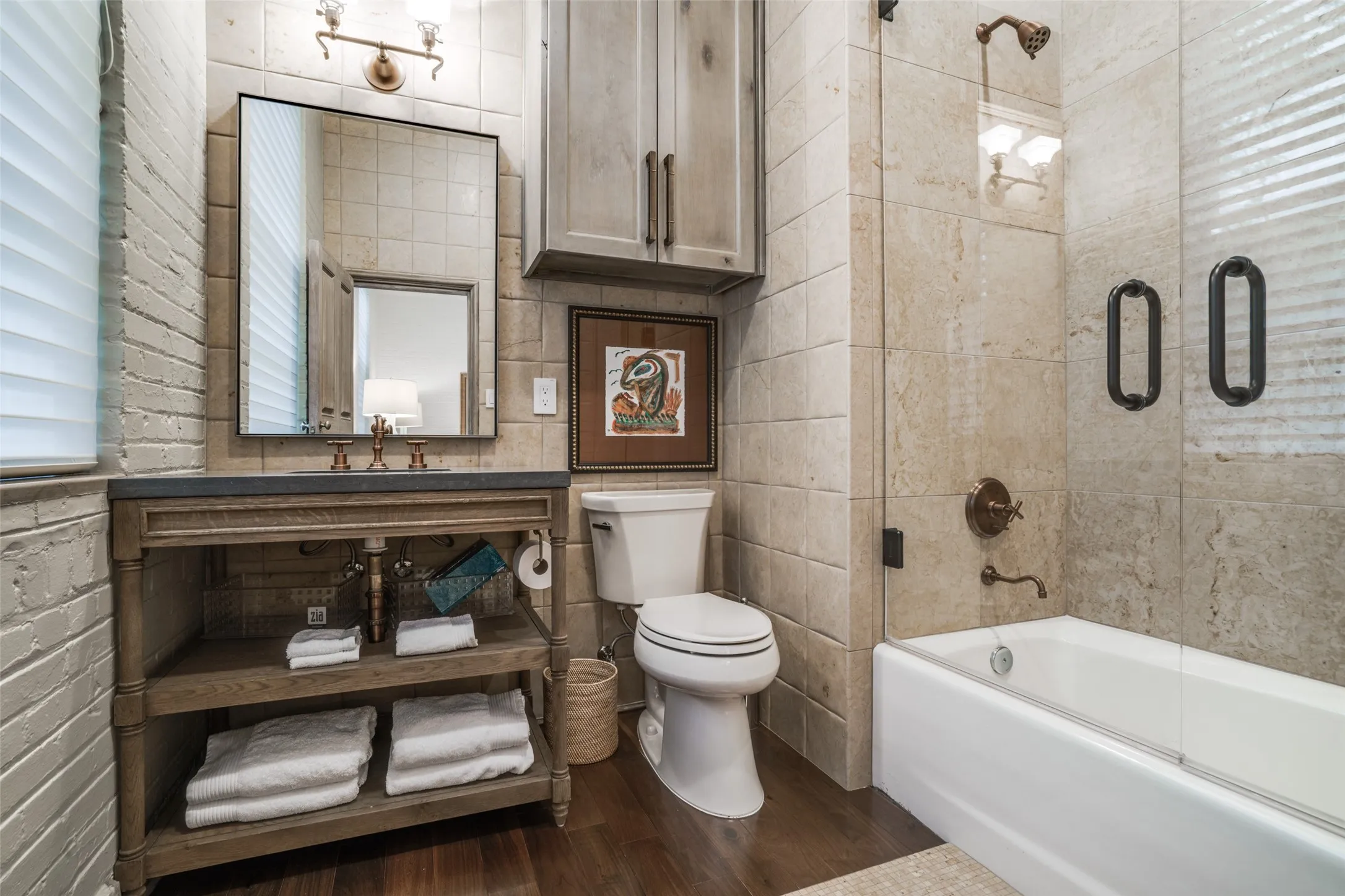 Single Family Residence For Rent in Dallas County , 3610 Congress Avenue, Dallas, Texas 75219, 4 Bedroom, 4 Bathroom, 2 Garage spaces, 3,158 Sqft, built in 1923, mls#21386604, Real Estate Agent in Dallas, Homes For Rent in Dallas county, Homes For Rent in Dallas, Realtor in Dallas Texas, Real Estate Brokerage Independent Realty Texas, Luminita Cordes Realtor
