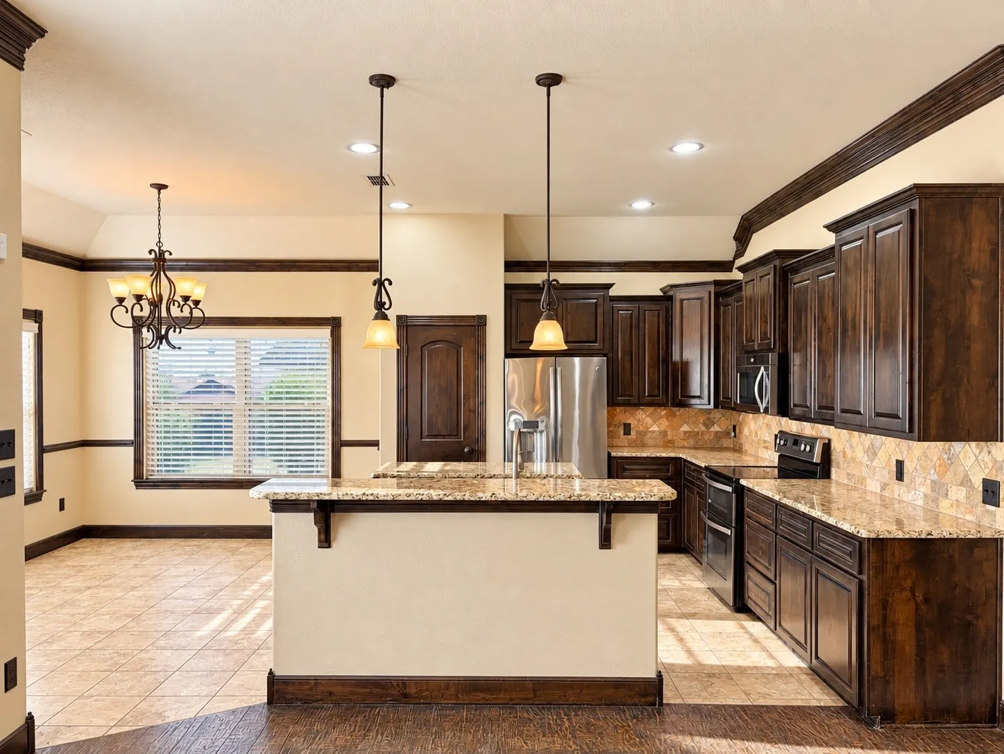Single Family Residence For Rent in Taylor County , 5141 Many Waters Drive, Abilene, Texas 79602, 4 Bedroom, 2 Bathroom, 2 Garage spaces, 1,746 Sqft, built in 2014, mls#21387378, Real Estate Agent in Abilene, Homes For Rent in Taylor county, Homes For Rent in Abilene, Realtor in Abilene Texas, Real Estate Brokerage Independent Realty Texas, Luminita Cordes Realtor