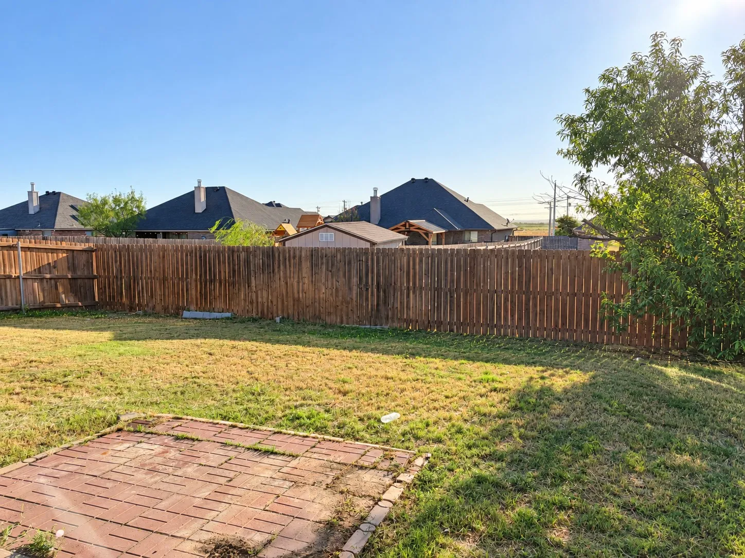 Single Family Residence For Rent in Taylor County , 5141 Many Waters Drive, Abilene, Texas 79602, 4 Bedroom, 2 Bathroom, 2 Garage spaces, 1,746 Sqft, built in 2014, mls#21387378, Real Estate Agent in Abilene, Homes For Rent in Taylor county, Homes For Rent in Abilene, Realtor in Abilene Texas, Real Estate Brokerage Independent Realty Texas, Luminita Cordes Realtor
