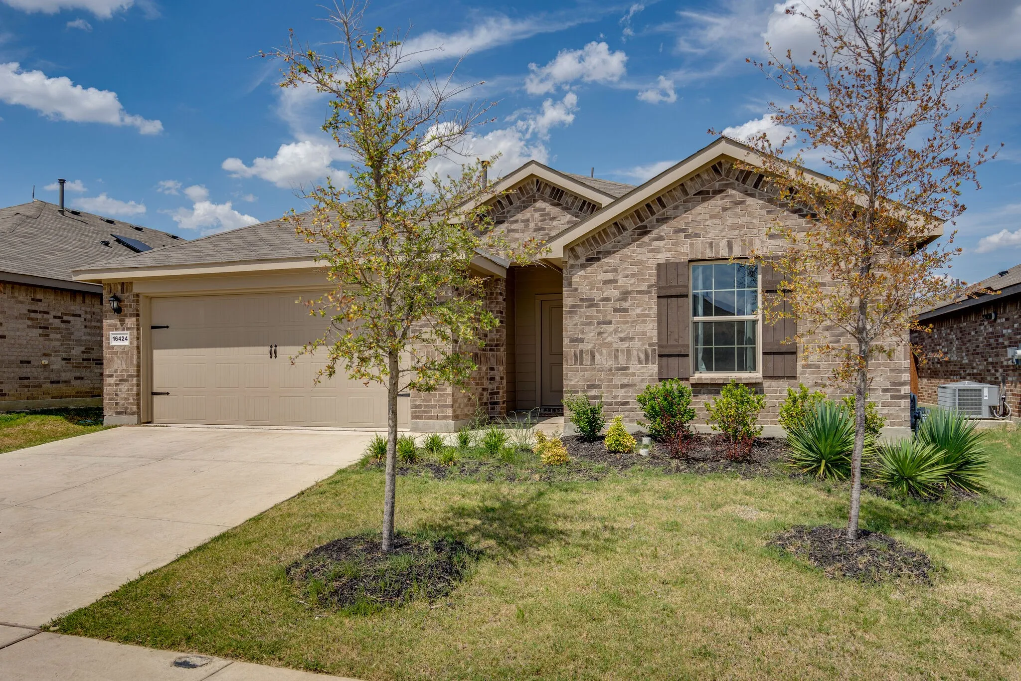 Single Family Residence For Rent in Denton County , 16424 Milwaukee Street, Justin, Texas 76247, 4 Bedroom, 2 Bathroom, 2 Garage spaces, 1,661 Sqft, built in 2021, mls#21387382, Real Estate Agent in Justin, Homes For Rent in Denton county, Homes For Rent in Justin, Realtor in Justin Texas, Real Estate Brokerage Independent Realty Texas, Luminita Cordes Realtor